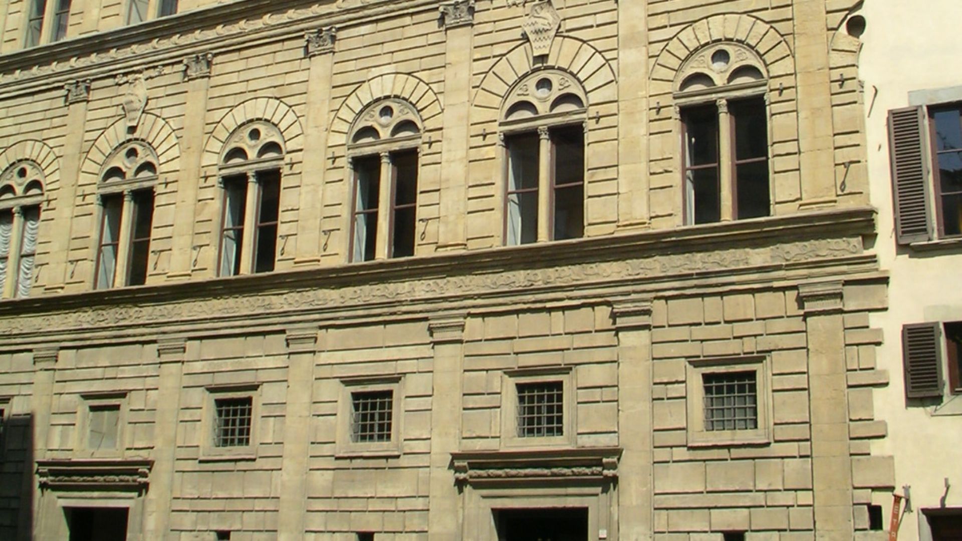 File:Palazzo Rucellai.JPG
