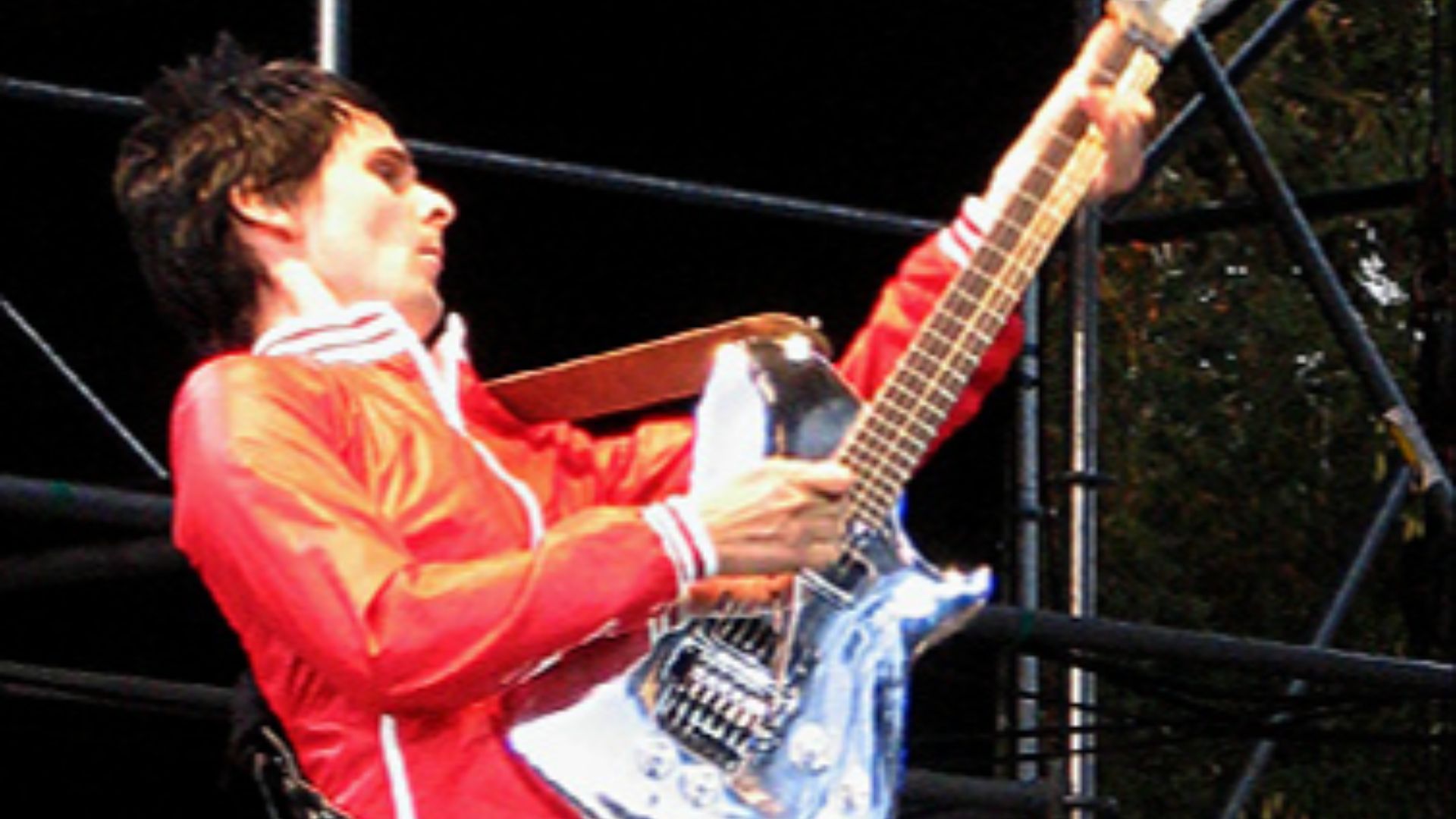File:Matt Bellamy Virgin Festival.jpg