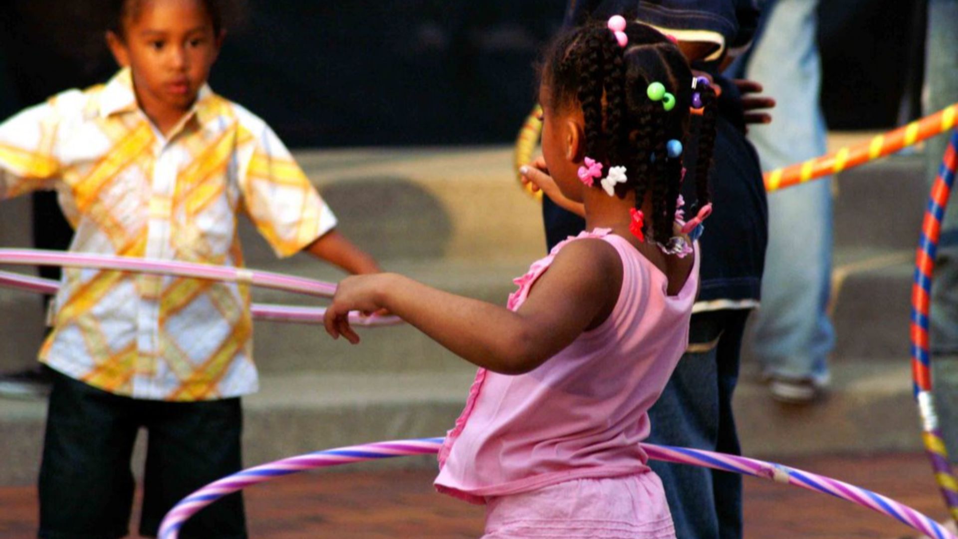 File:HulaHoopKids.jpg