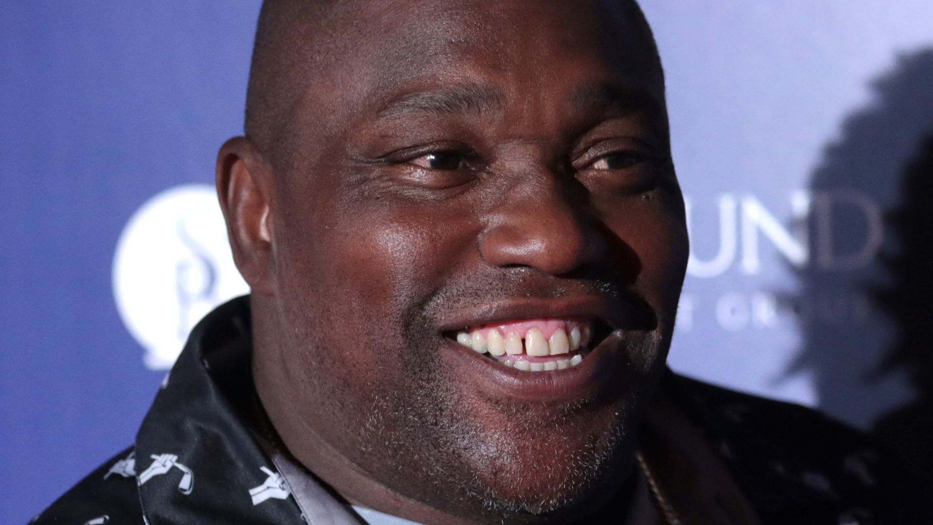 File:Warren Sapp by Gage Skidmore.jpg