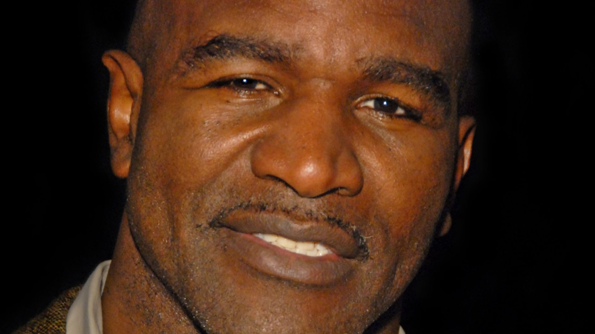 File:Evander Holyfield LA 2011.jpg
