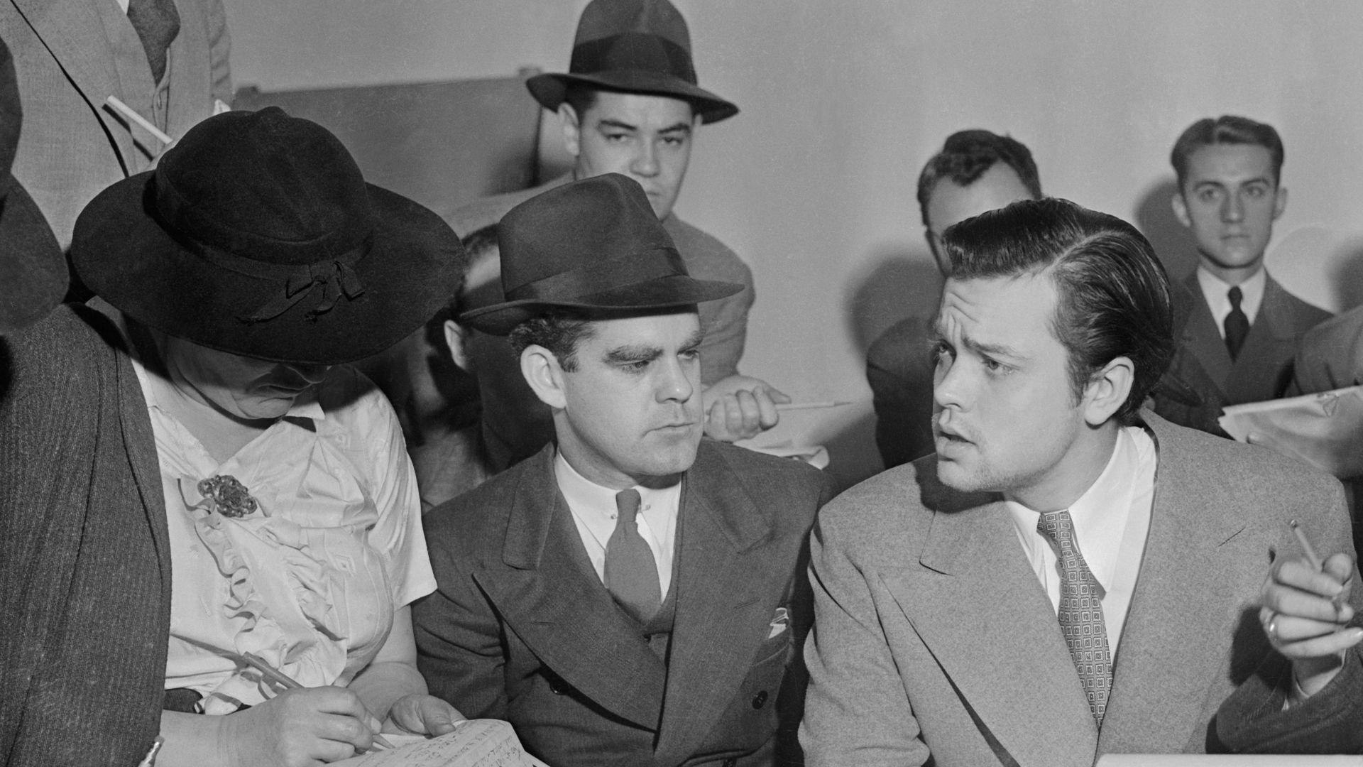 File:Orson Welles War of the Worlds 1938.jpg