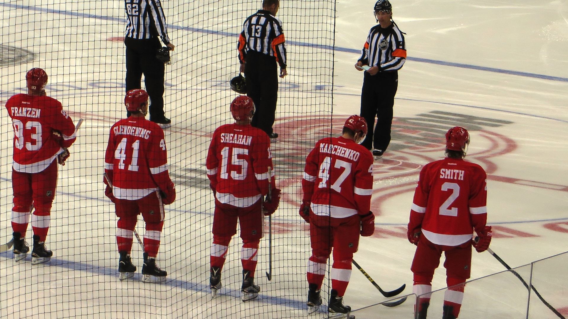 File:Detroit Red Wings, Joe Louis Arena, Detroit, Michigan (21080382294).jpg