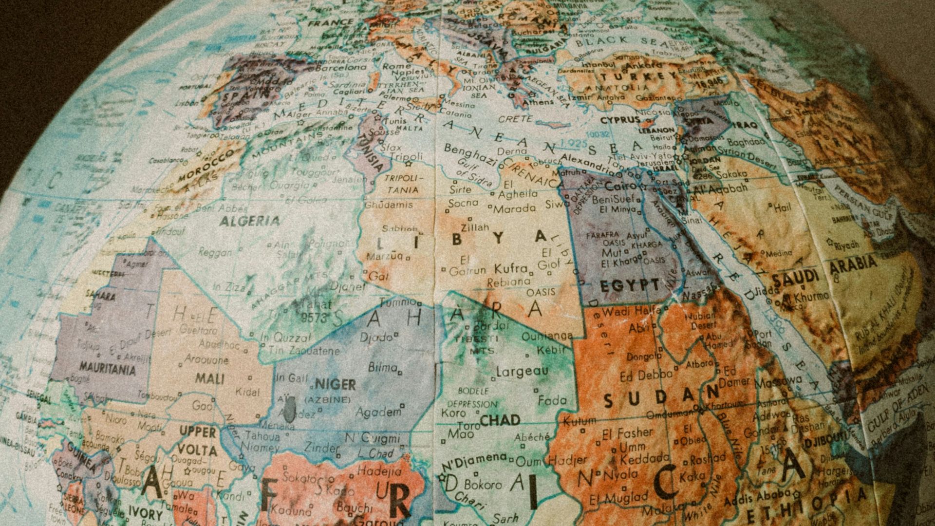 blue and brown desk globe