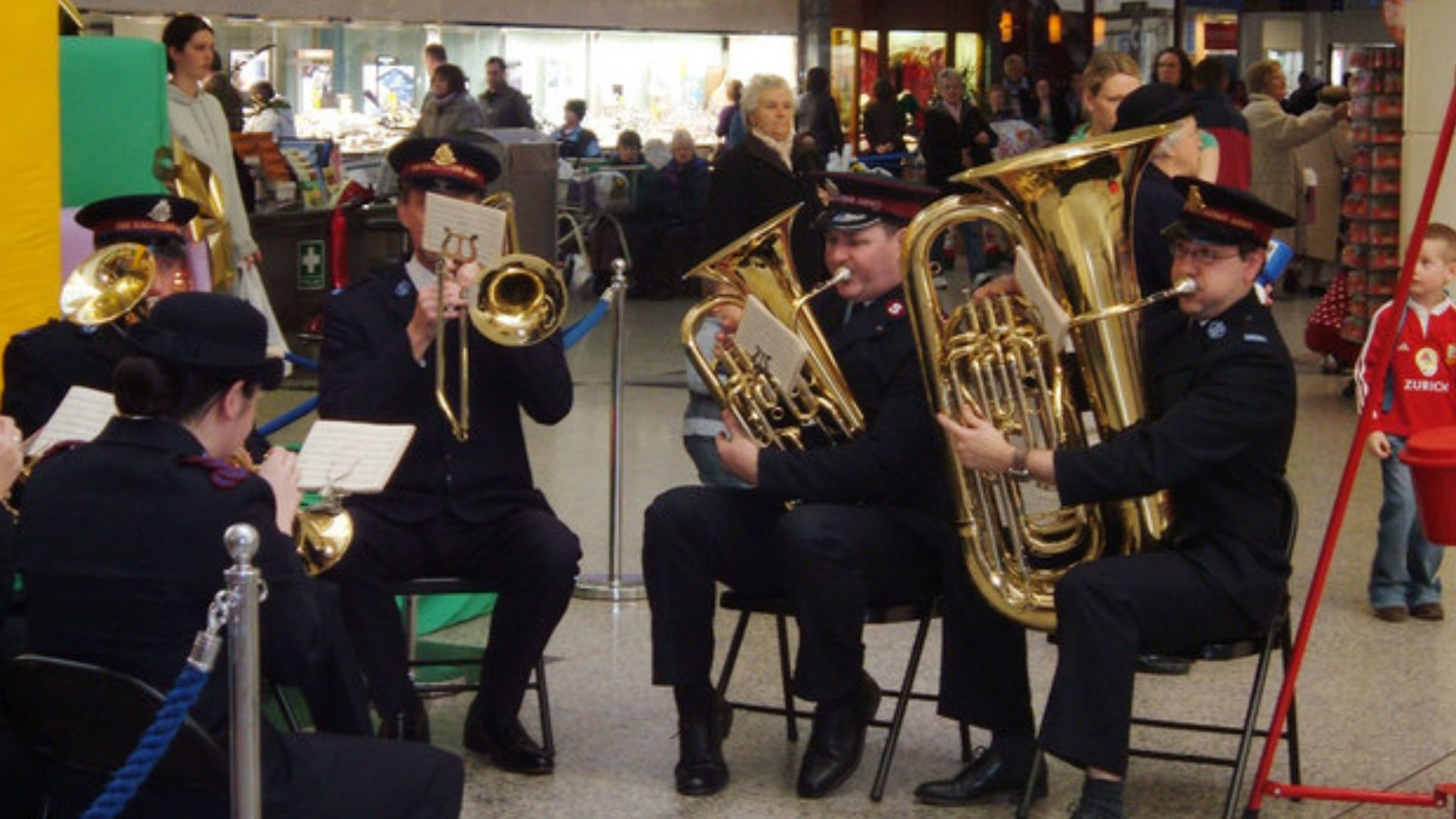 File:O, Come All Ye Faithful... - geograph.org.uk - 289766.jpg