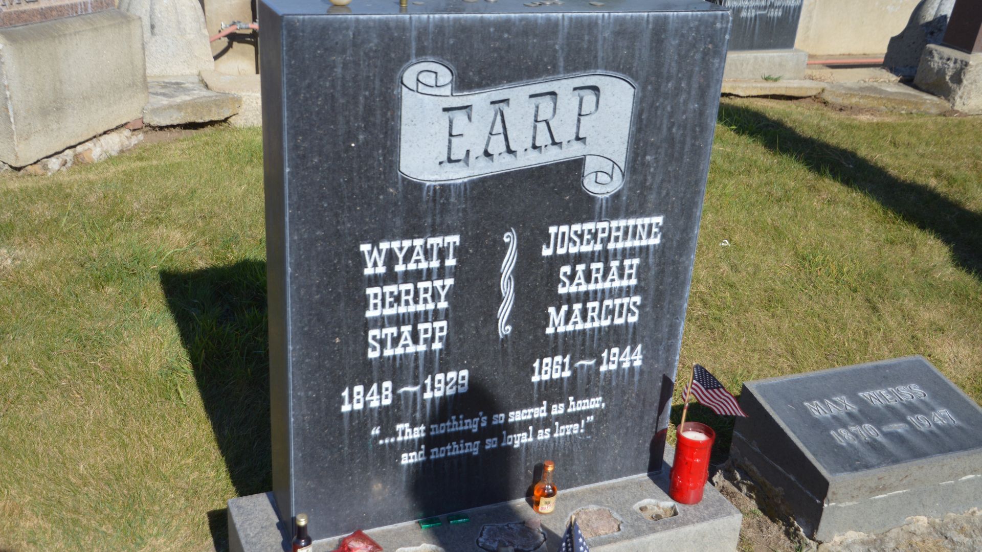 File:Wyatt Earp Grabstaette.JPG