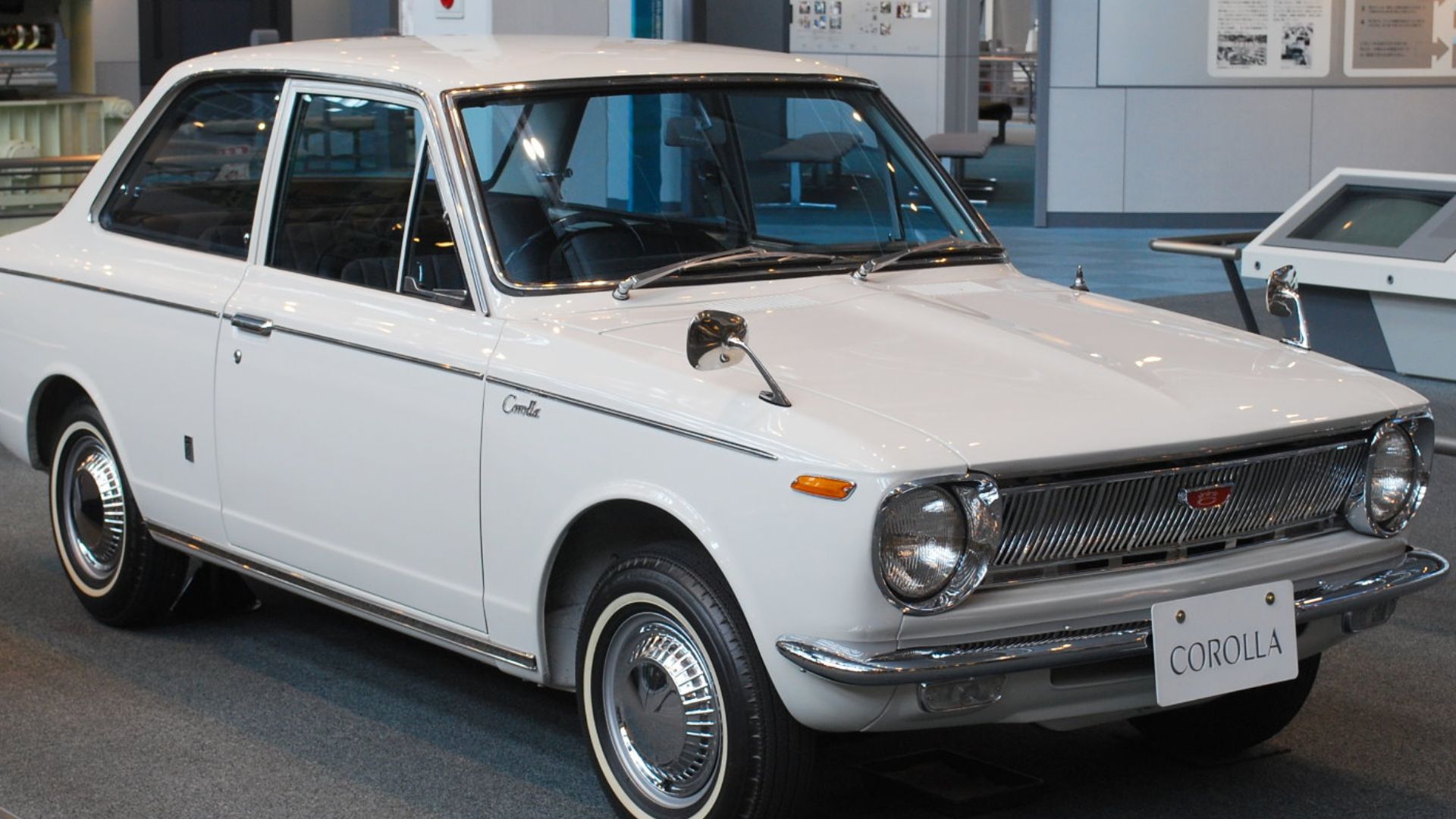 File:1966 Toyota Corolla 02.jpg