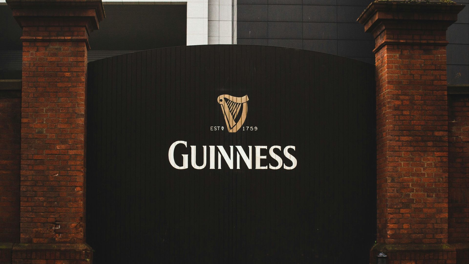 black Guinness gate