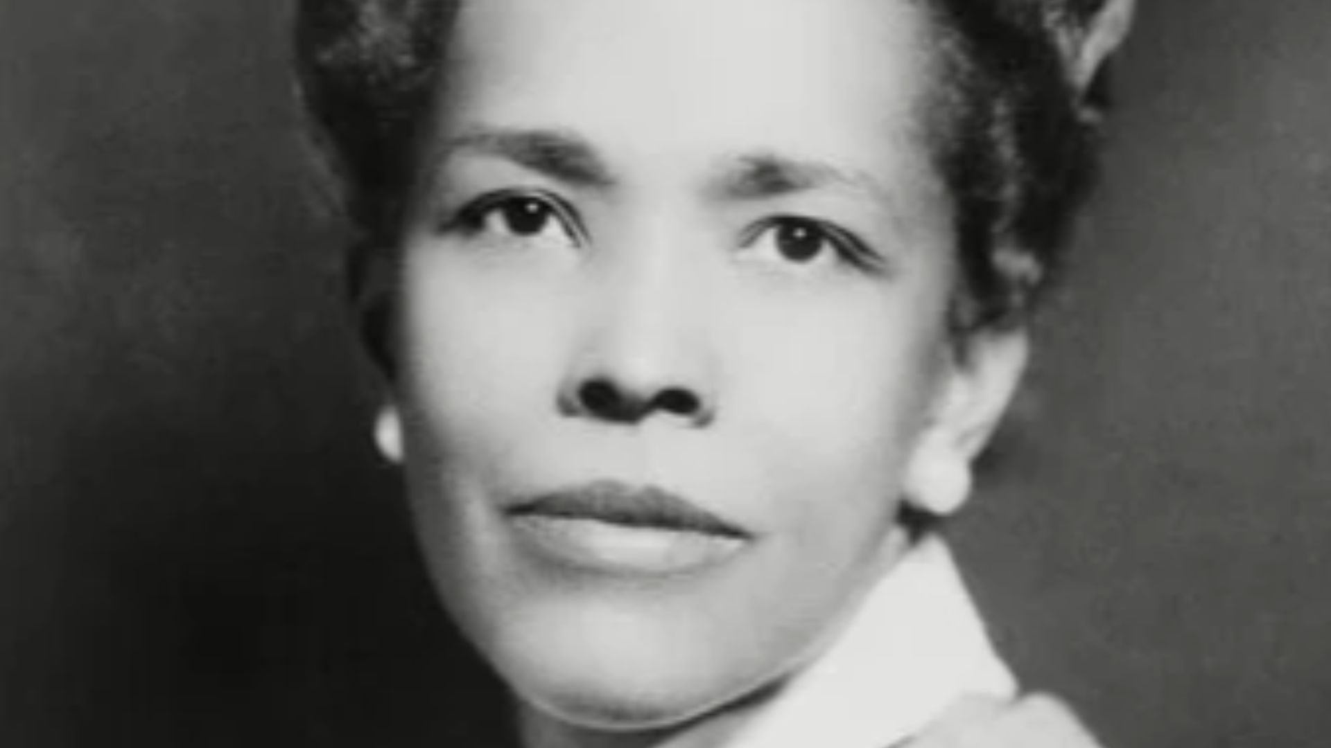 File:Ella Baker (1903-1986) circa 1944.png