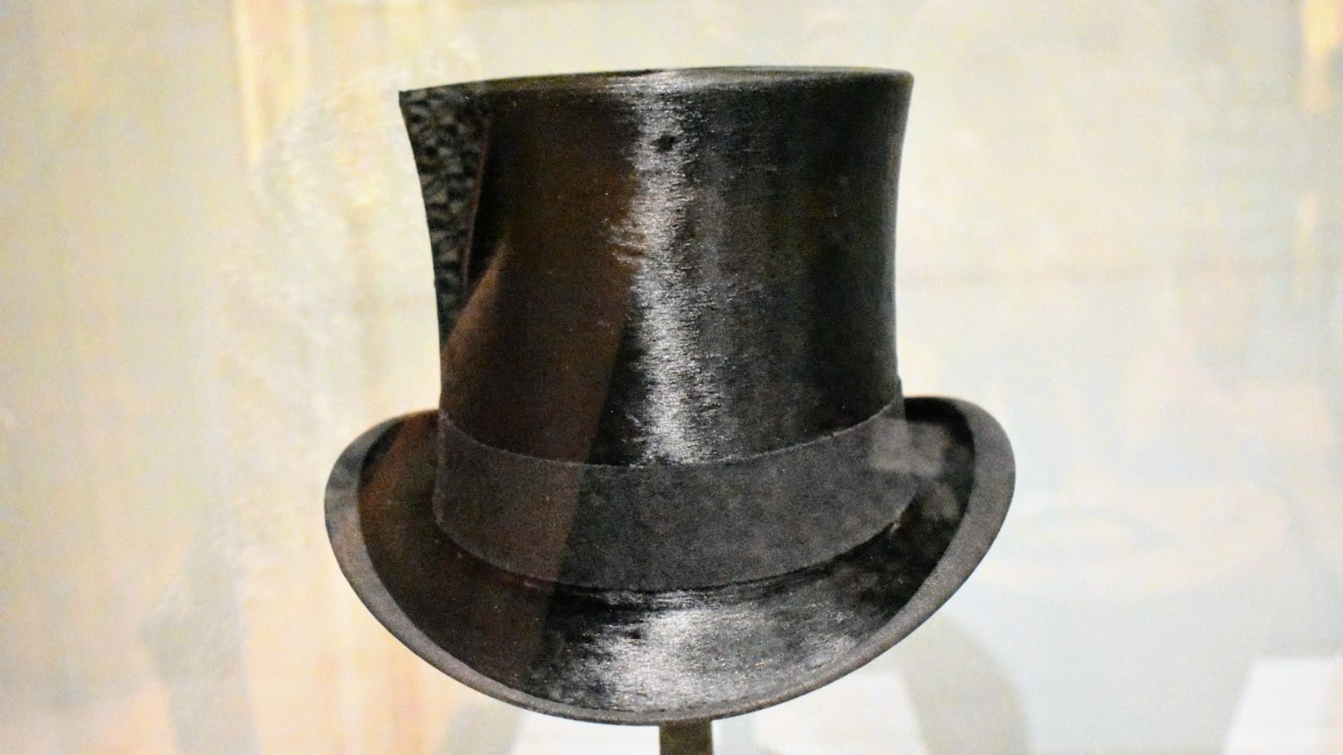 File:1910 top hat.jpg