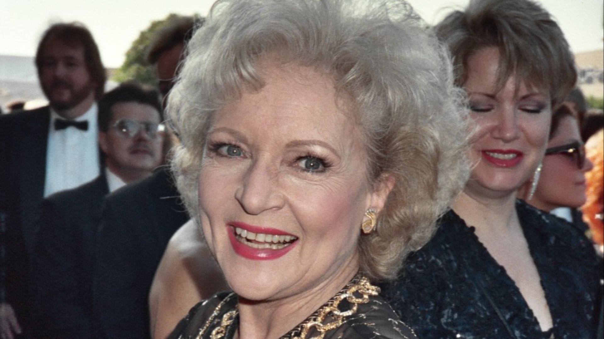 File:Betty White (1).jpg