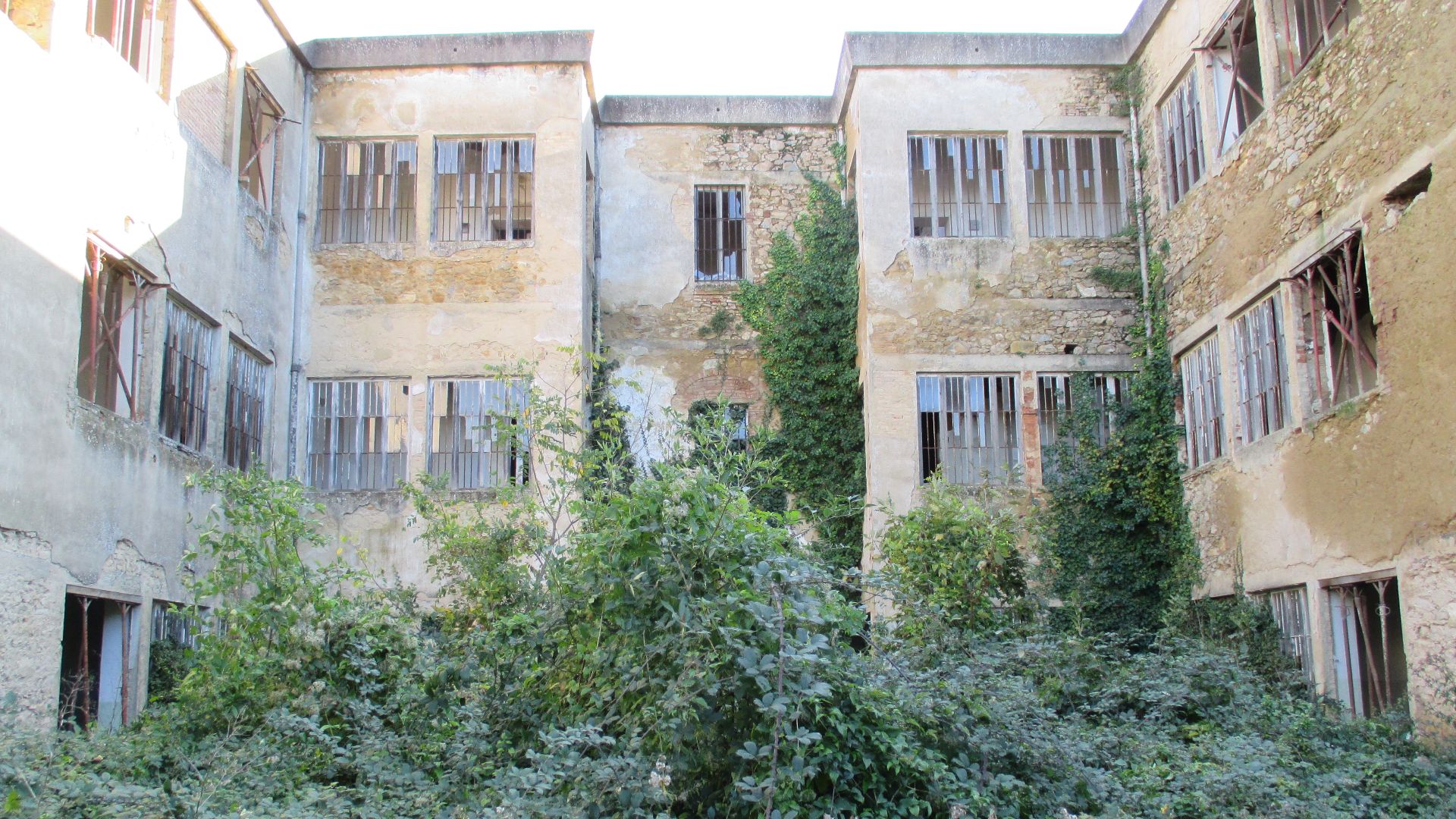 File:Volterra -Ex Ospedale-.JPG