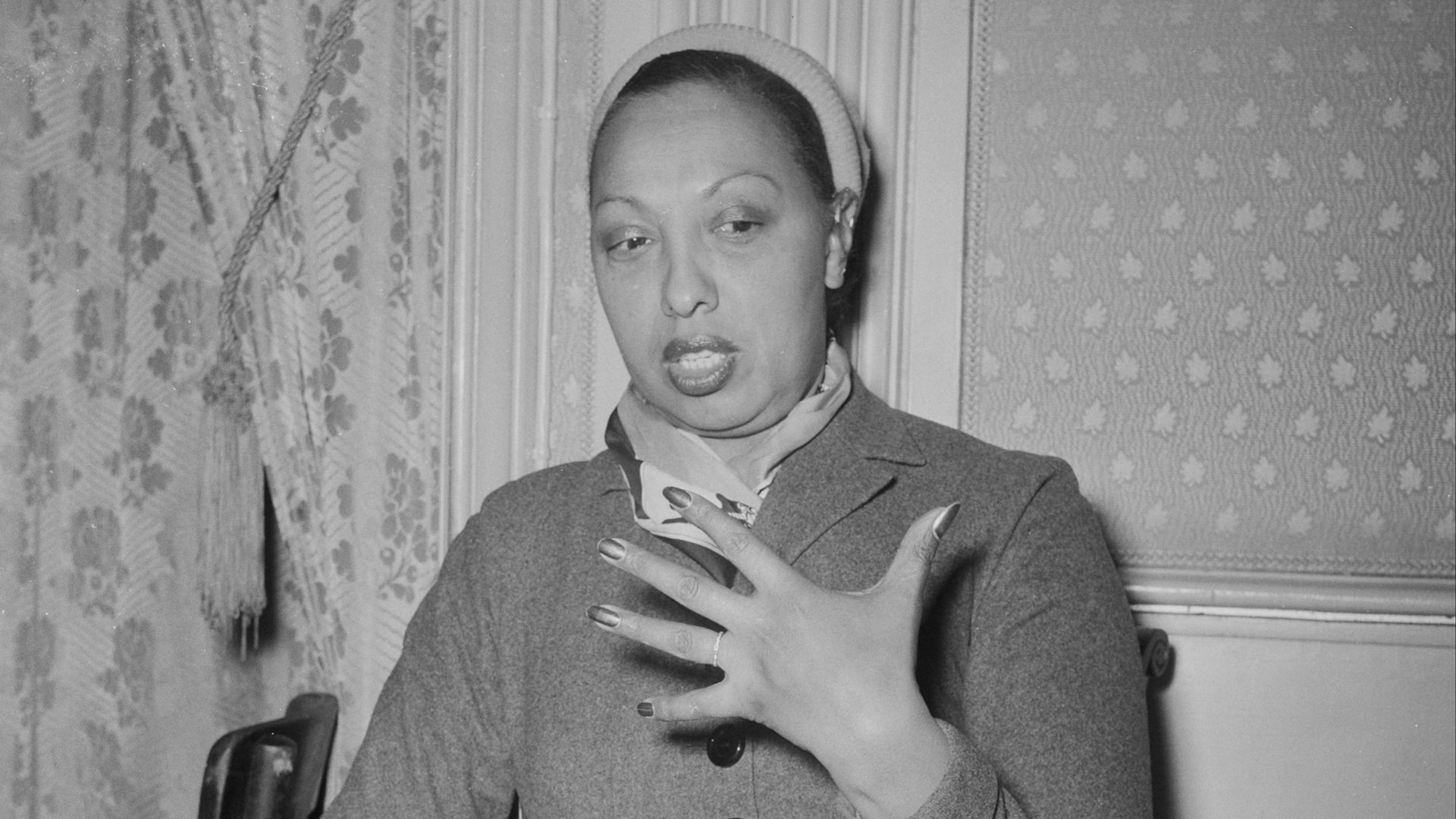 File:Josephine Baker in Amsterdam, Bestanddeelnr 906-3470.jpg