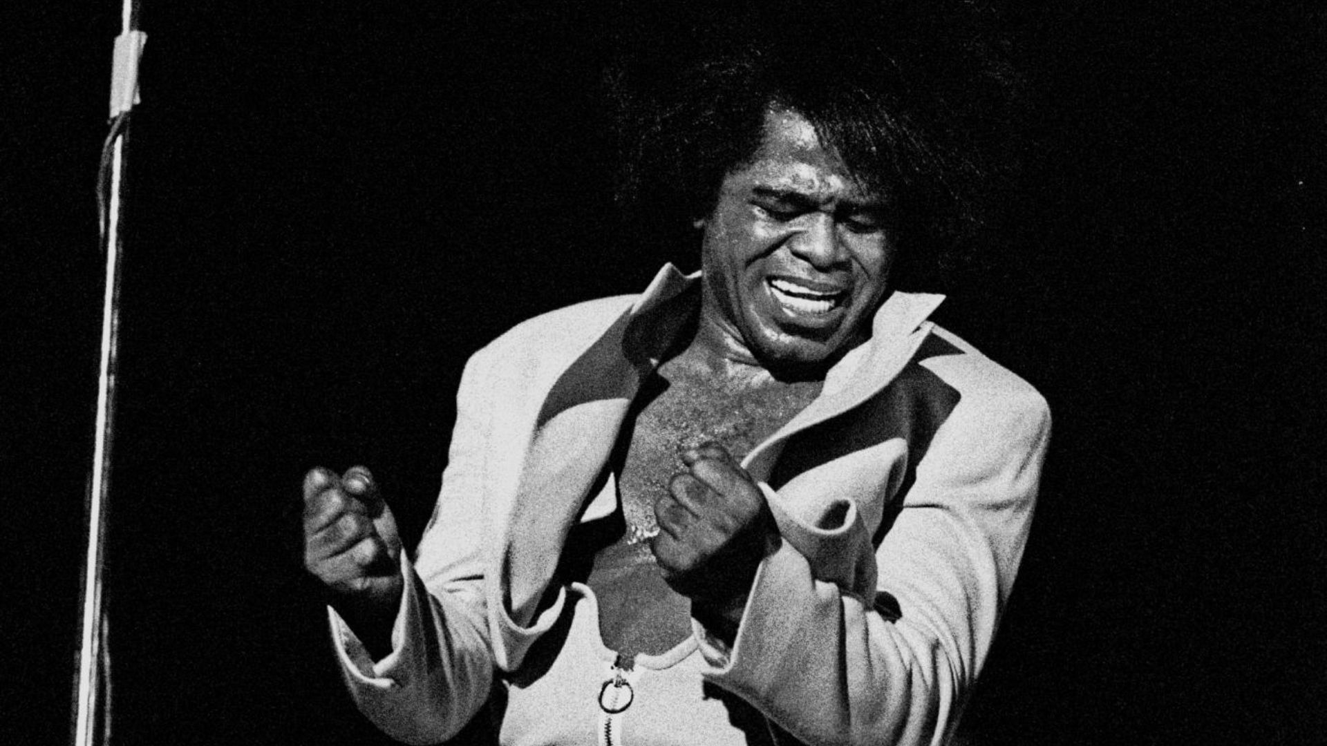 File:James Brown Live Hamburg 1973 1702730029.jpg