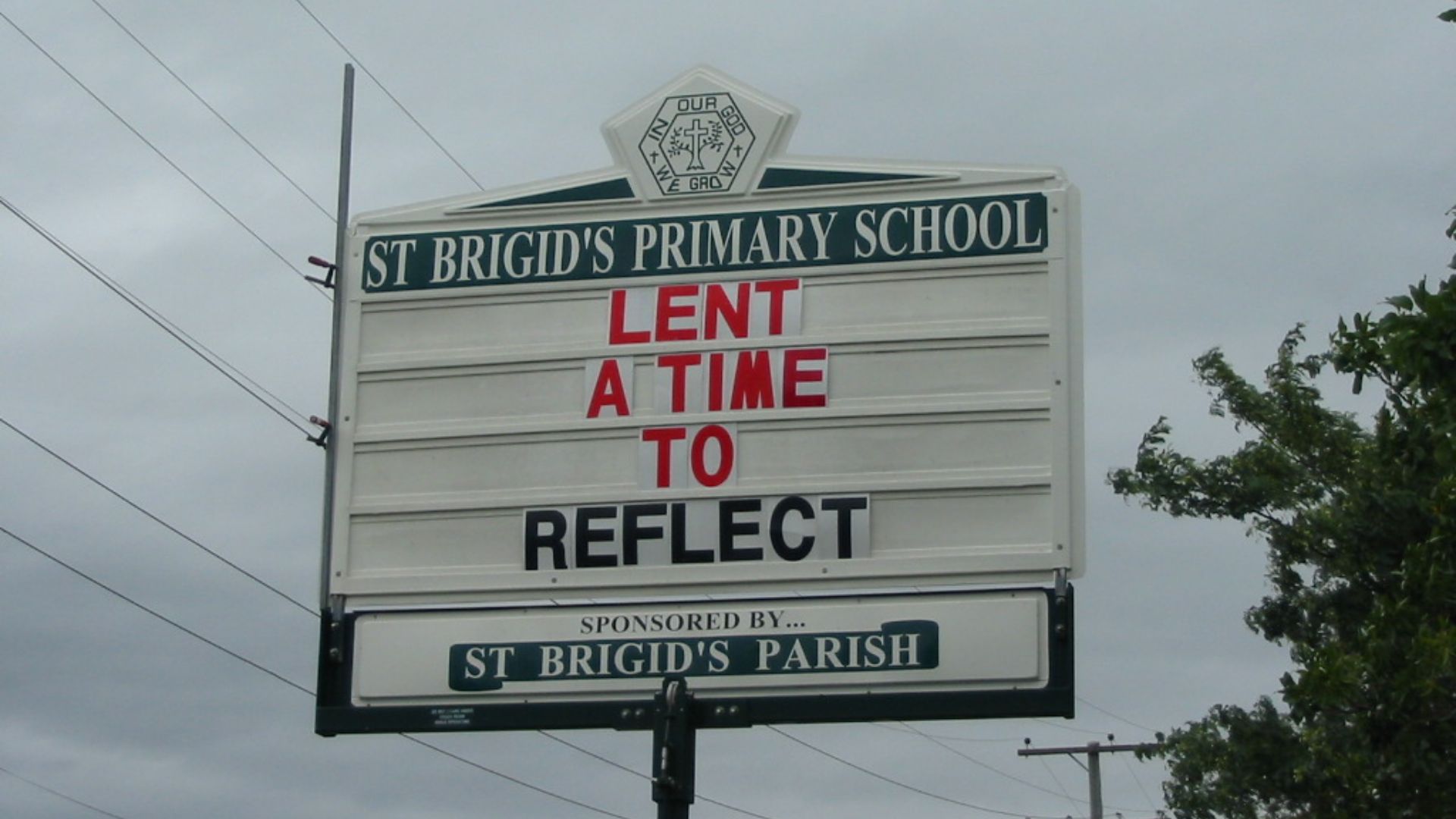 File:St Brigid's Catholic Primary School, Rosewood, 2006.jpg