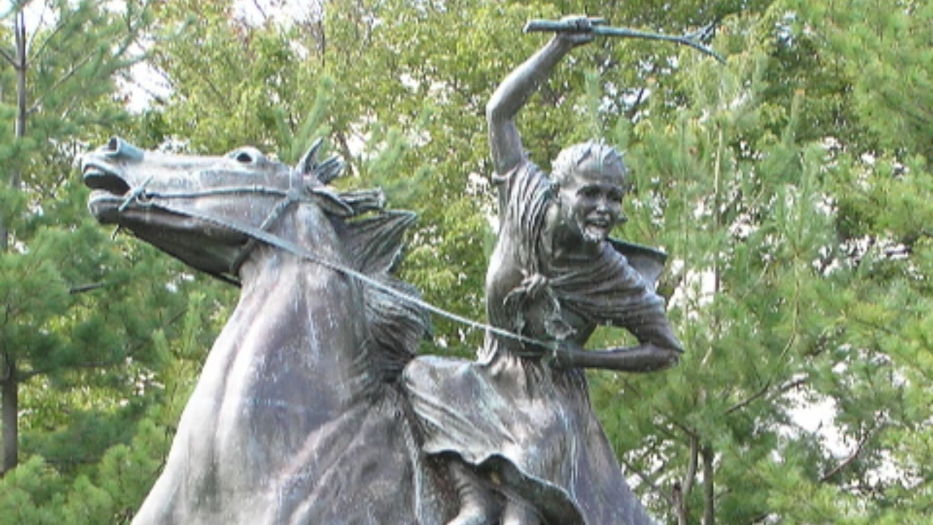 File:Ludington statue 800.jpg