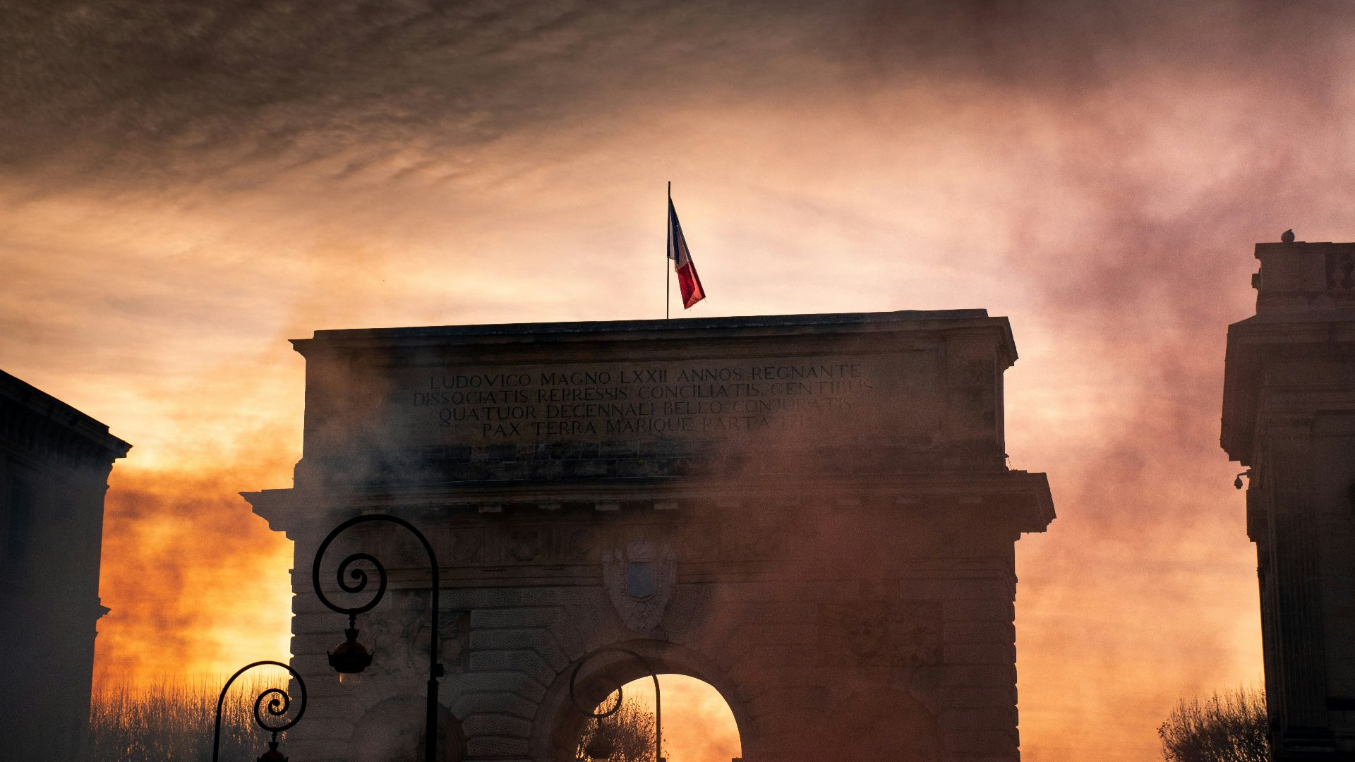 Arc De Triomphe