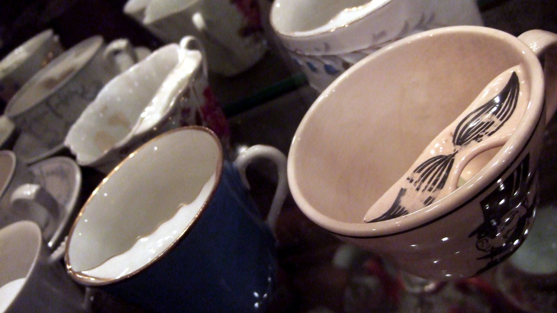 File:Moustache cup Tea museum.jpg