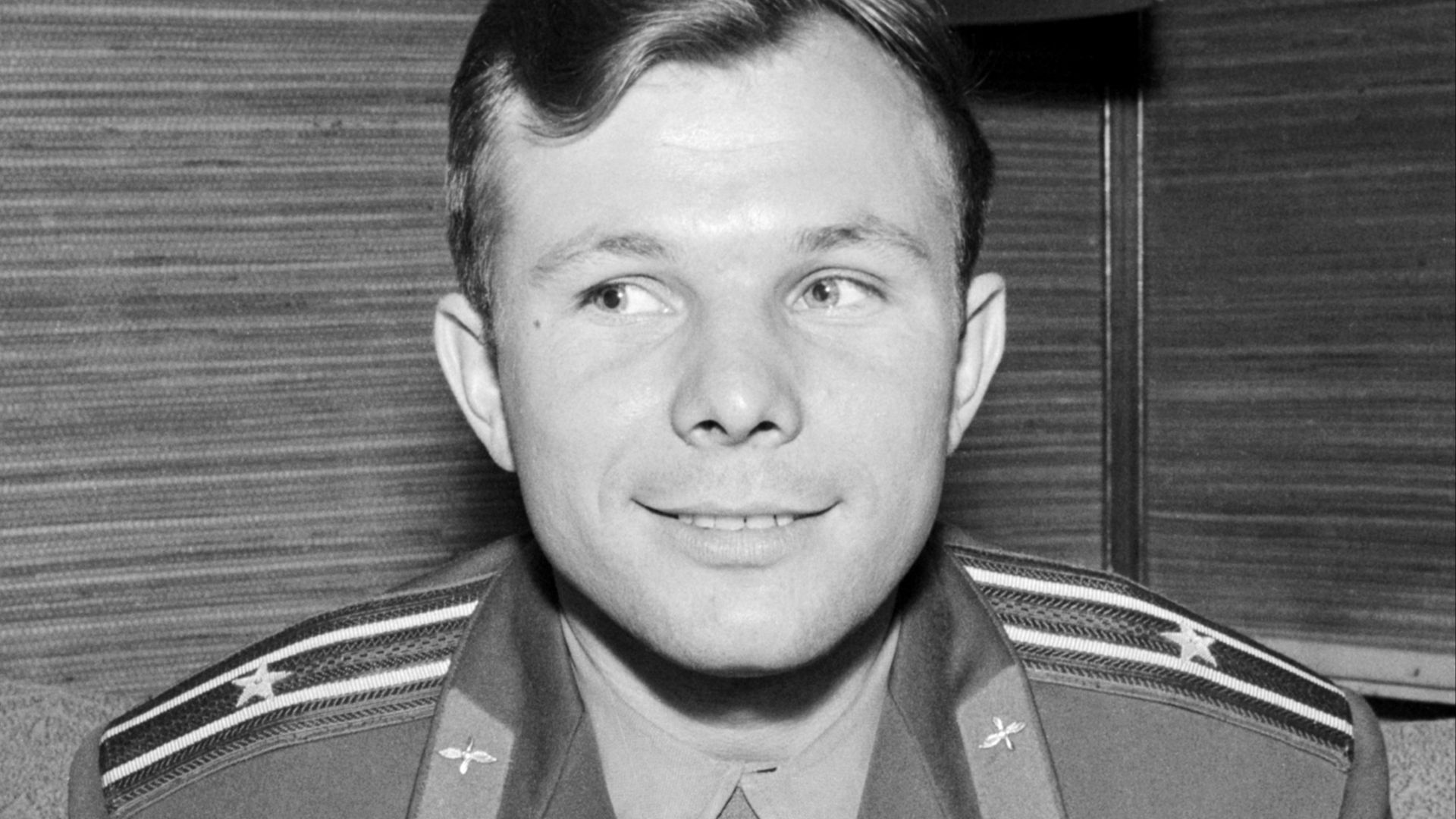 File:Yuri Gagarin (1961) - Restoration.jpg