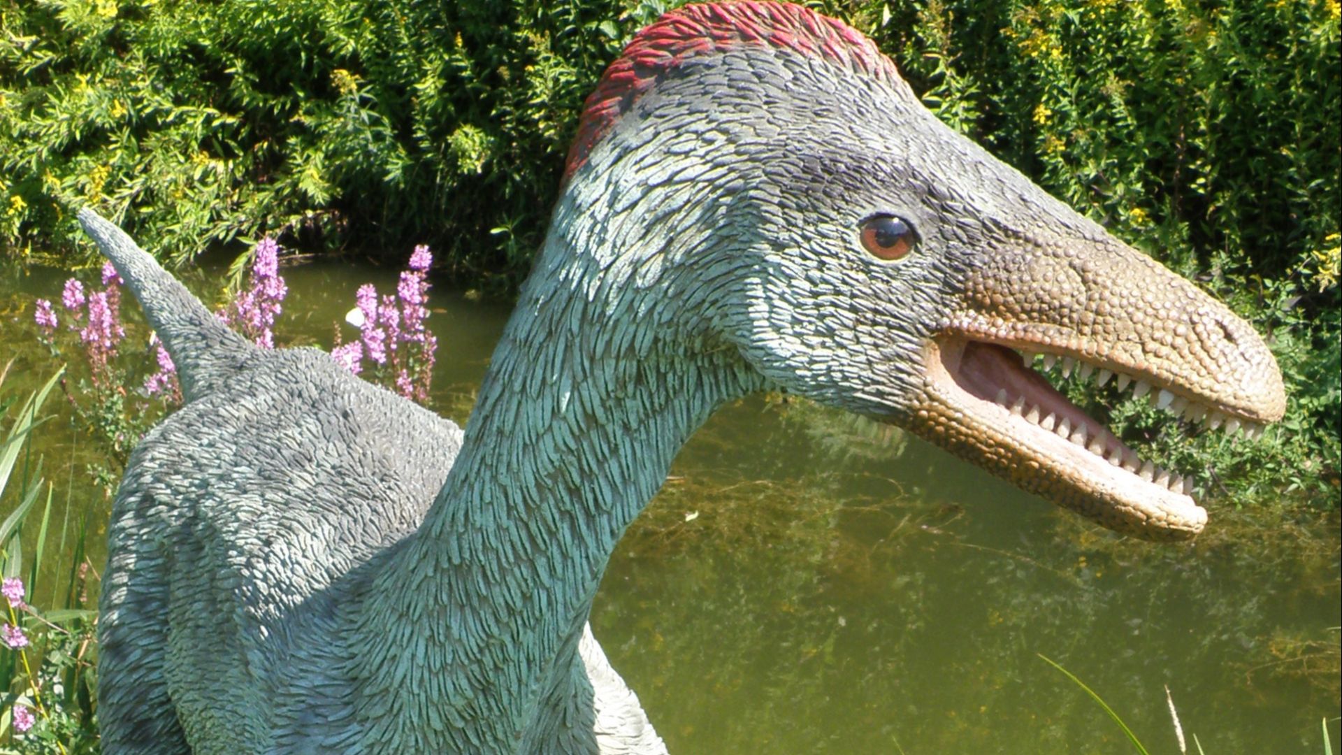 File:Troodon - JuraPark Baltow (1).JPG