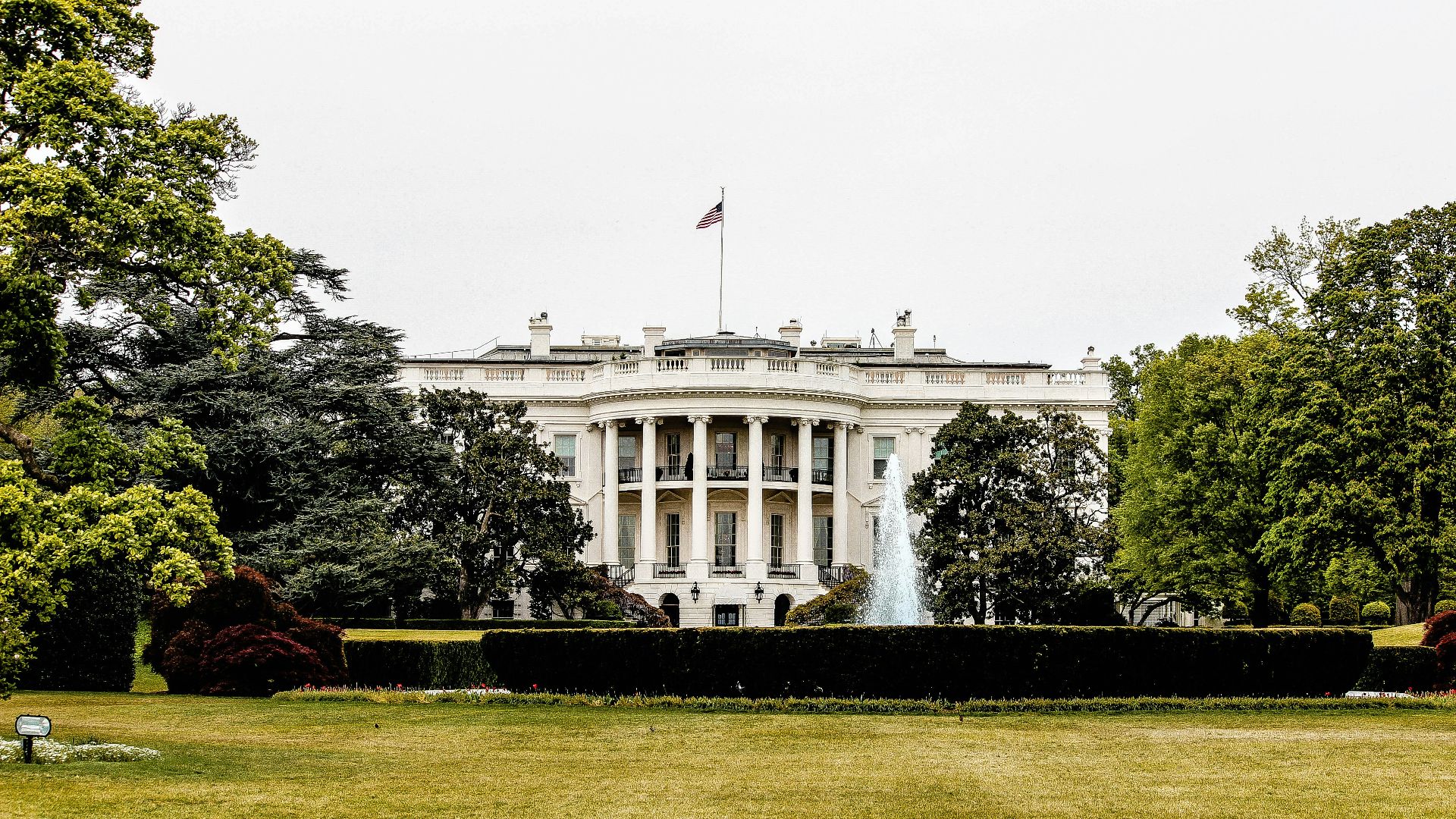 architectural photography of white house