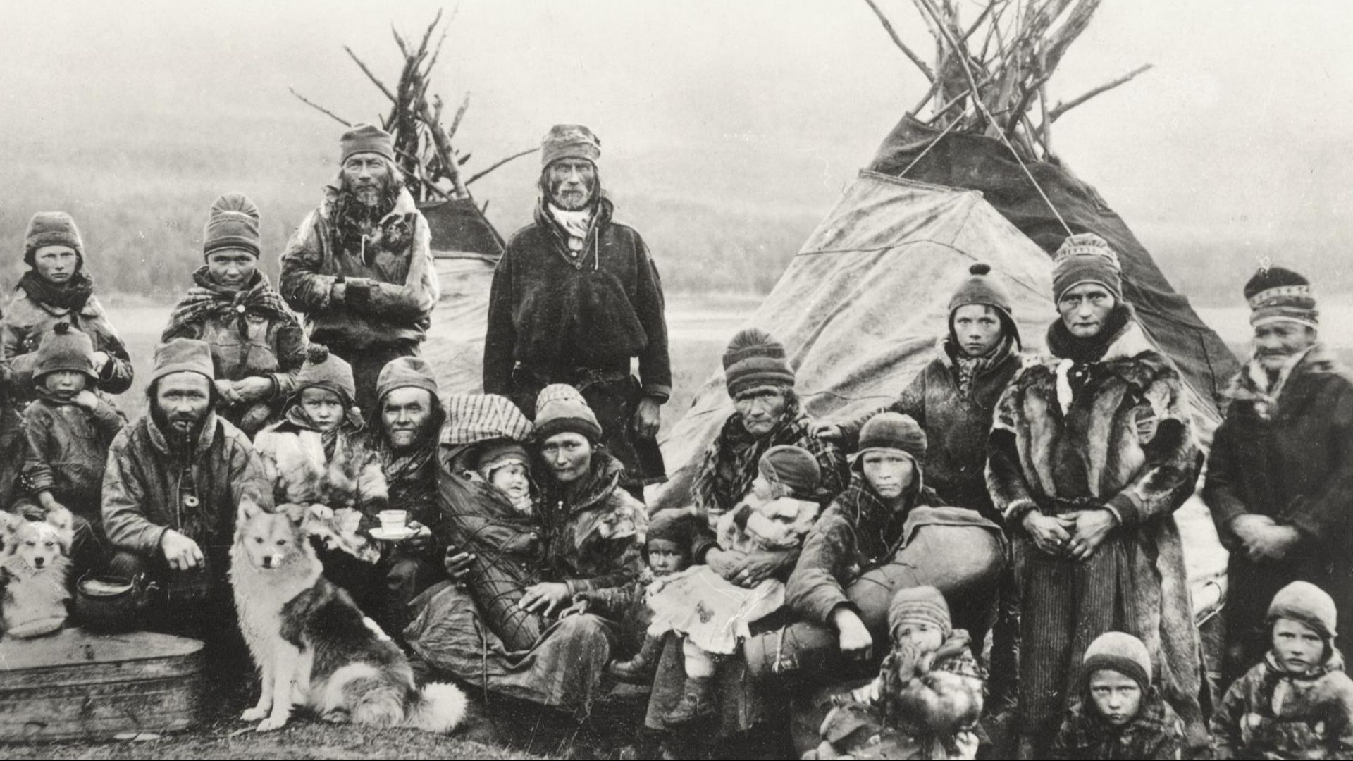 File:Nordic Sami people Lavvu 1900-1920.jpg