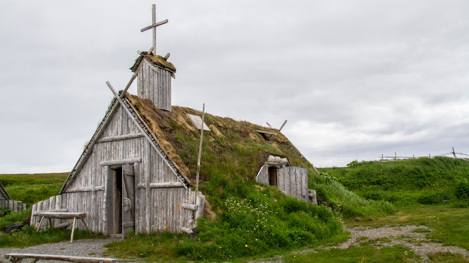 File:Site Viking Anse aux Meadows 4.jpg