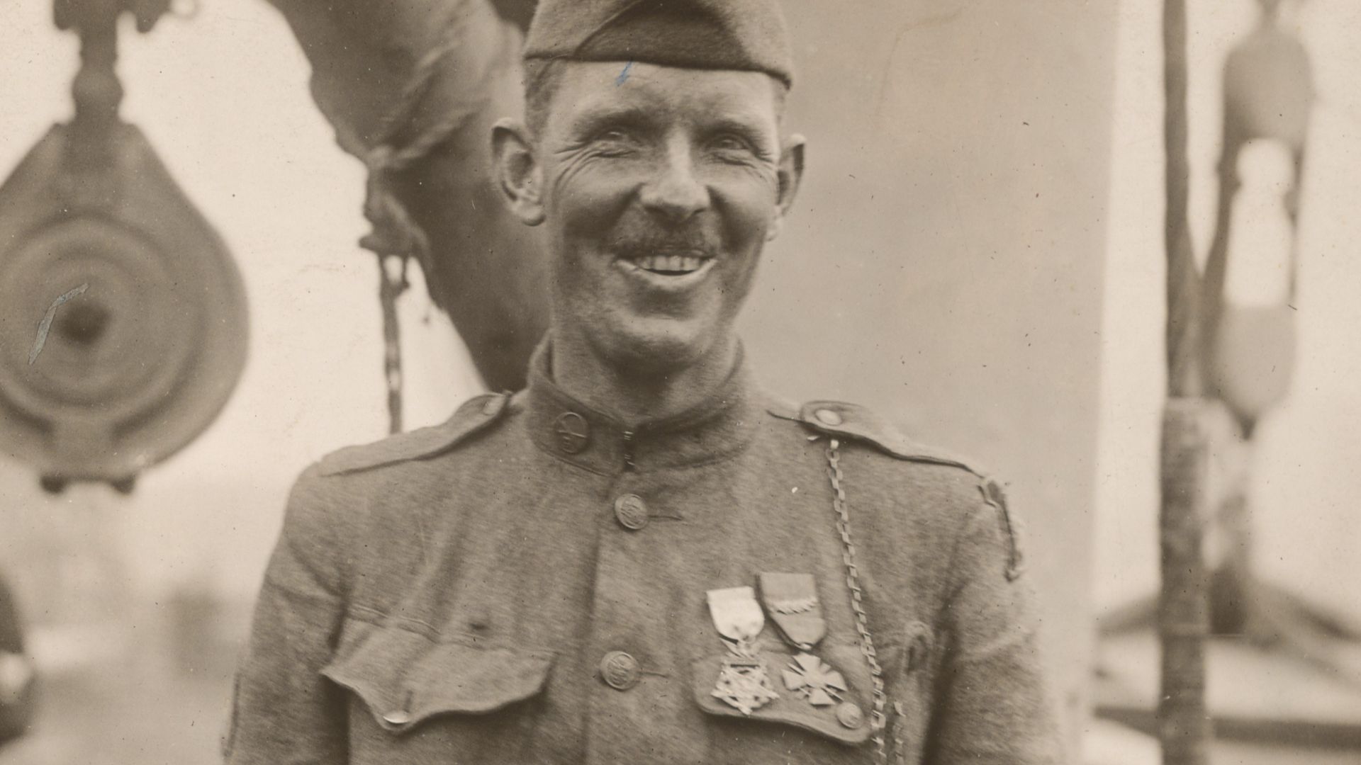 File:Sergeant Alvin C. York of Pall Mall, Tenn. Oct - DPLA - bbbd751774679cb6dd3de3cbabb71d62 (cropped) (cropped).jpg