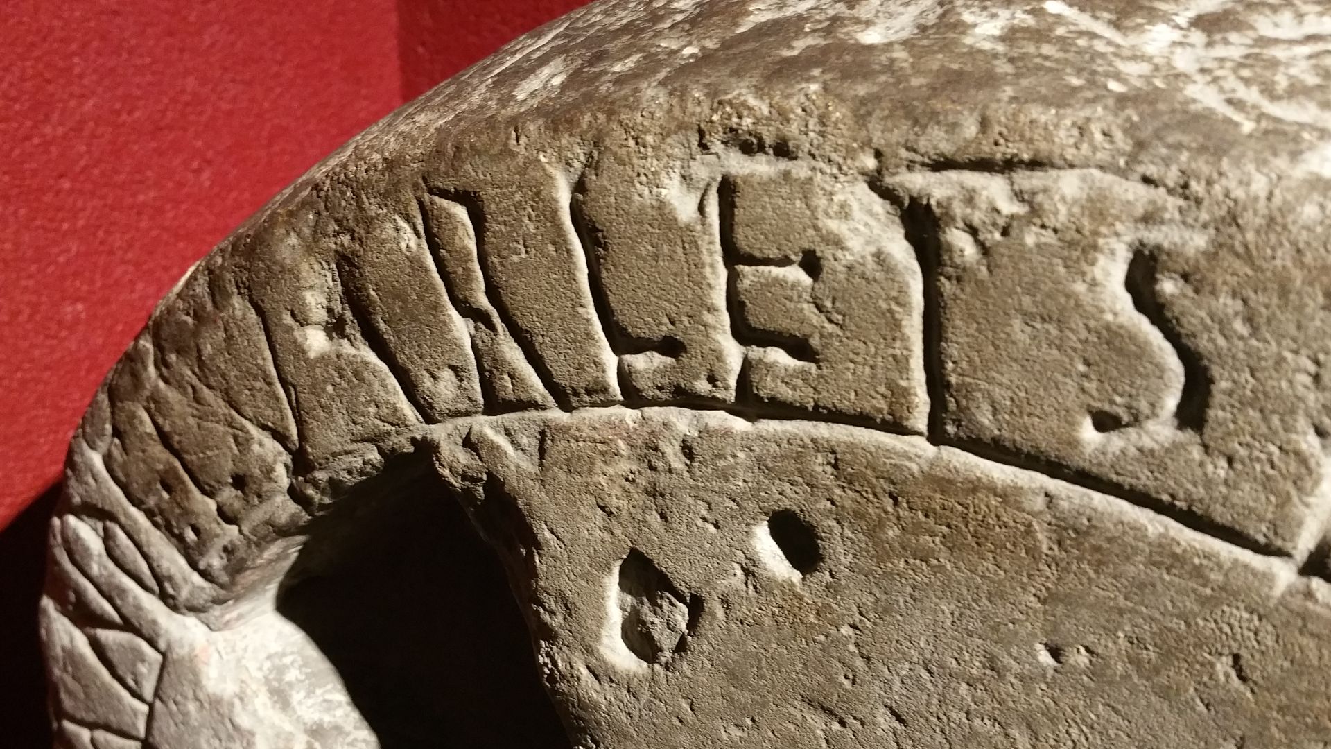 File:Runes on gravestone at All-Hallows-By-The-Tower, London.jpg