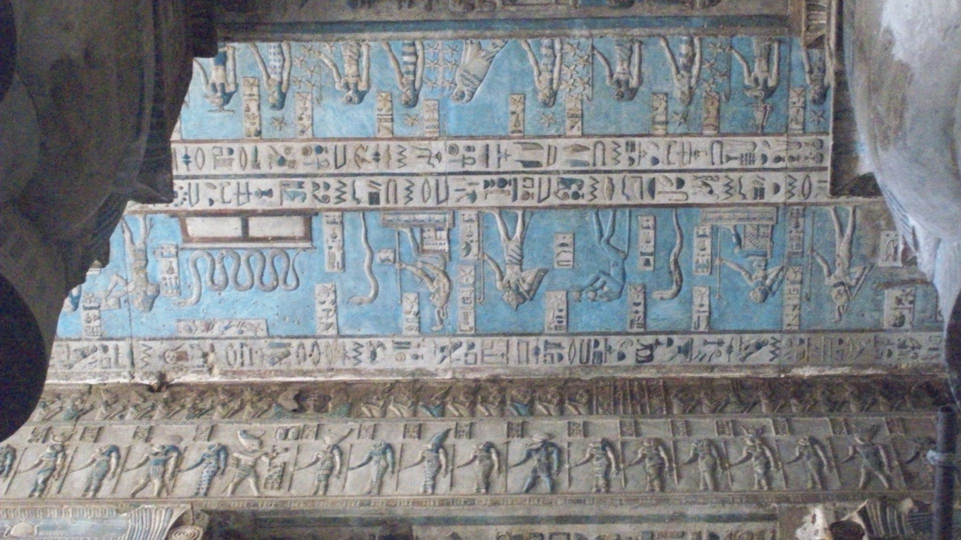 File:Hypostyle Hall of the Hathor Temple at Dendera (X).jpg