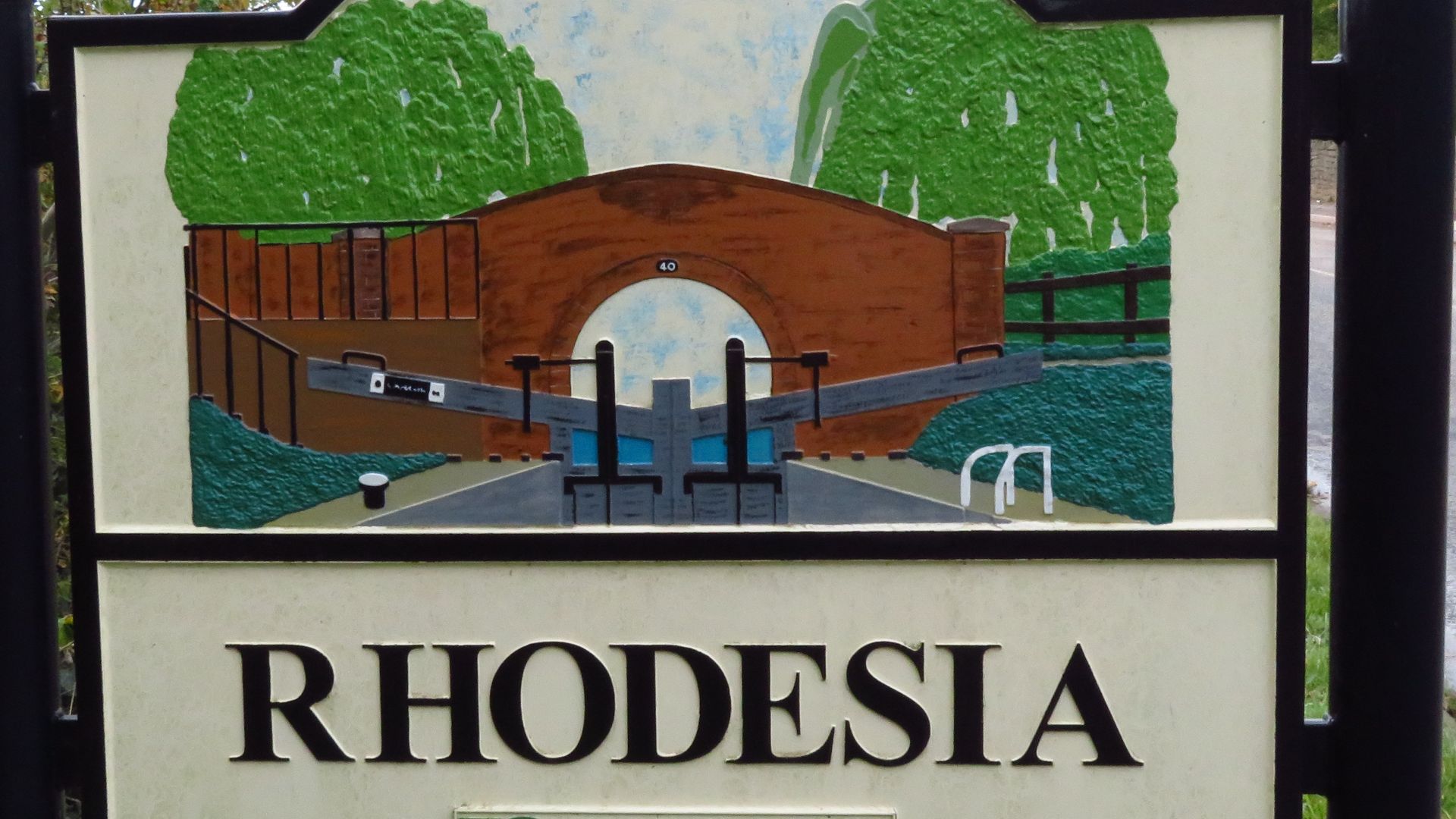 File:Rhodesia village sign - geograph.org.uk - 6681857.jpg