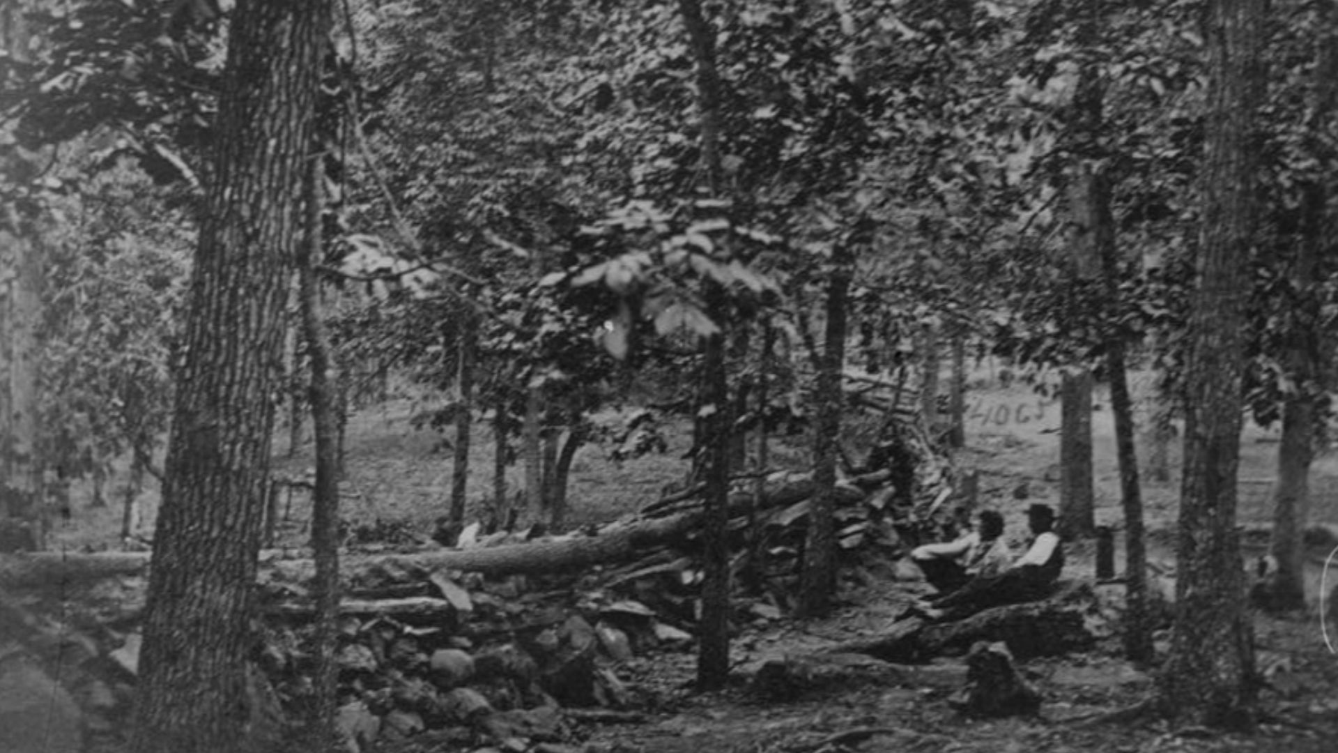 File:Union breastworks Culp's Hill Gettysburg.jpg