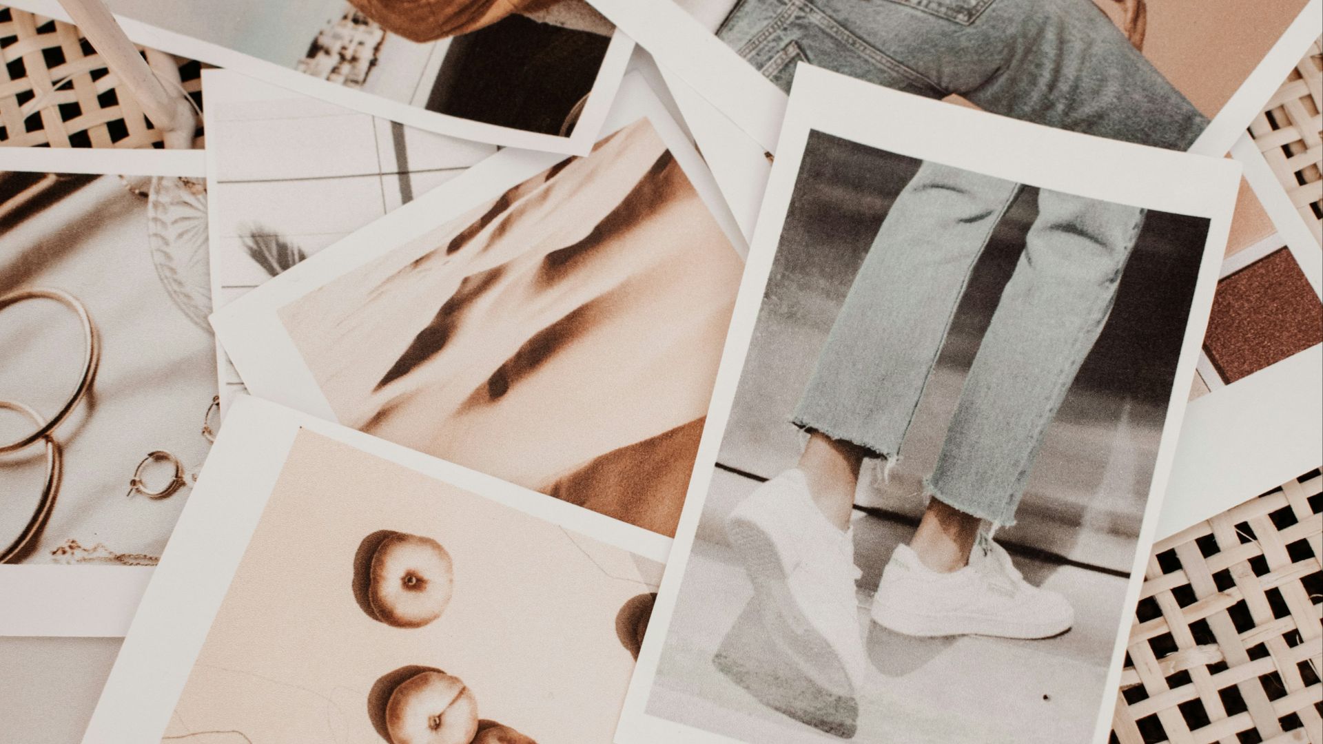 a bunch of pictures that are on a table