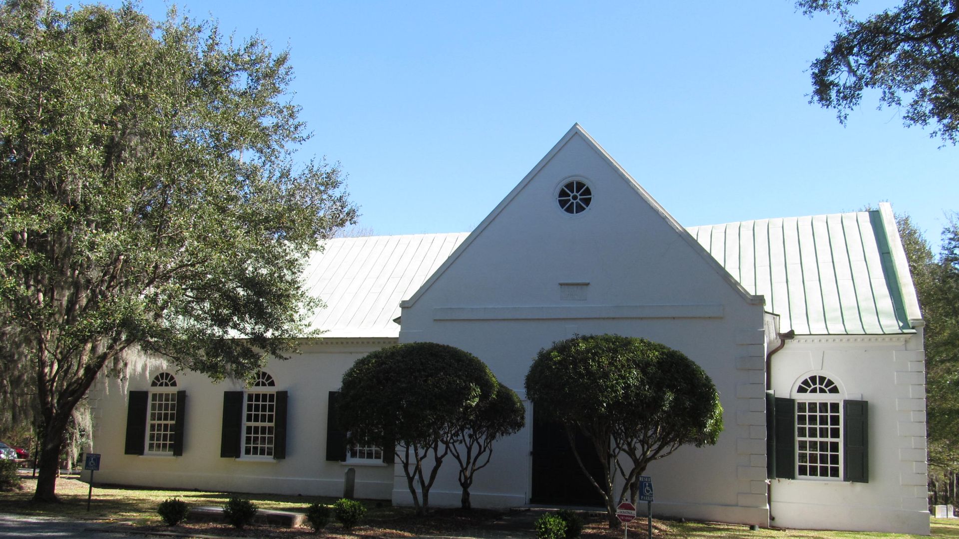 File:St Andrews Parish Church.jpg
