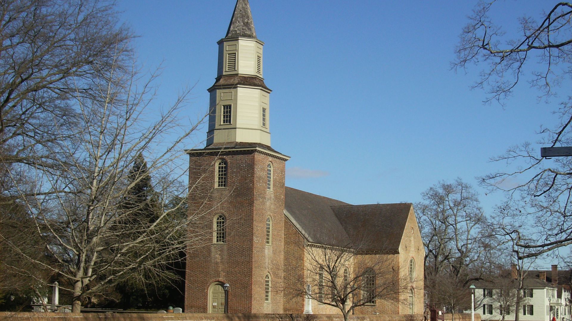 File:Bruton Church, Williamsburg.JPG