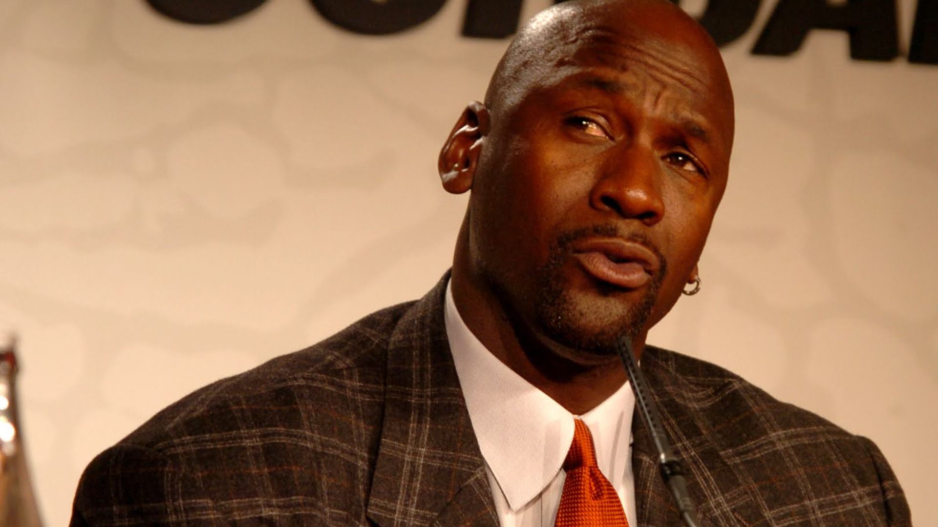 File:Michael Jordan 2006.jpg