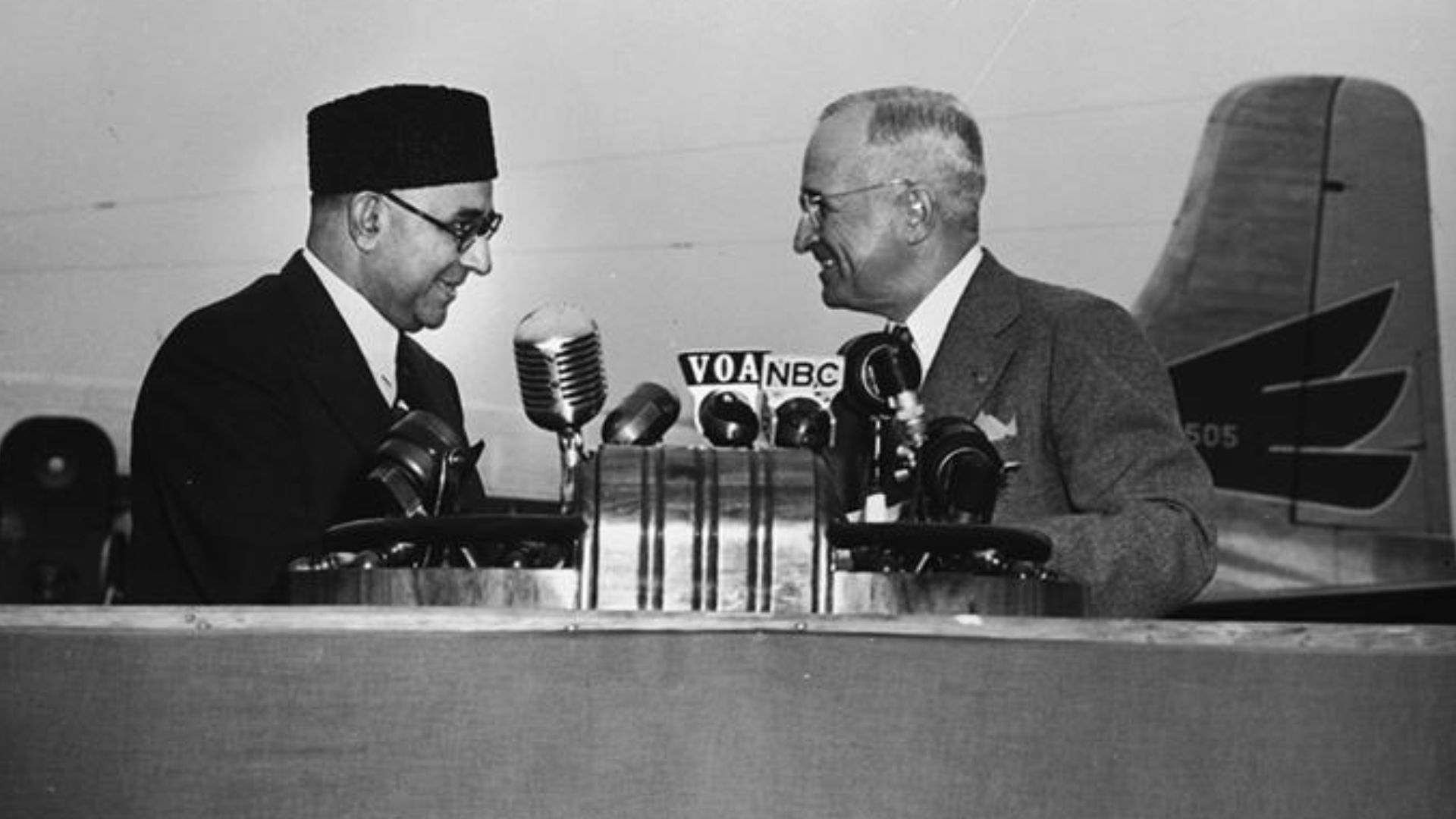 File:Nawabzada Liaquat Ali Khan President Truman.jpg