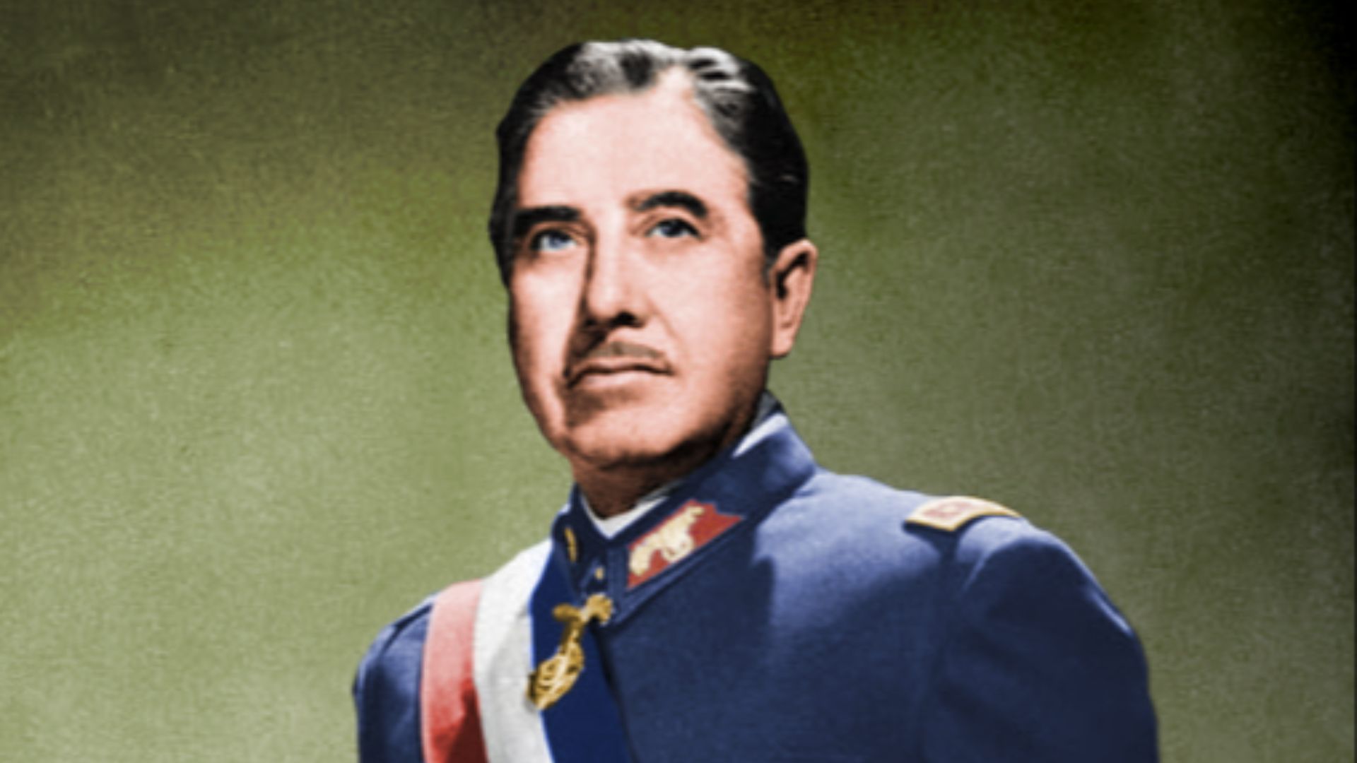 File:Augusto Pinochet foto oficial coloreada.jpg