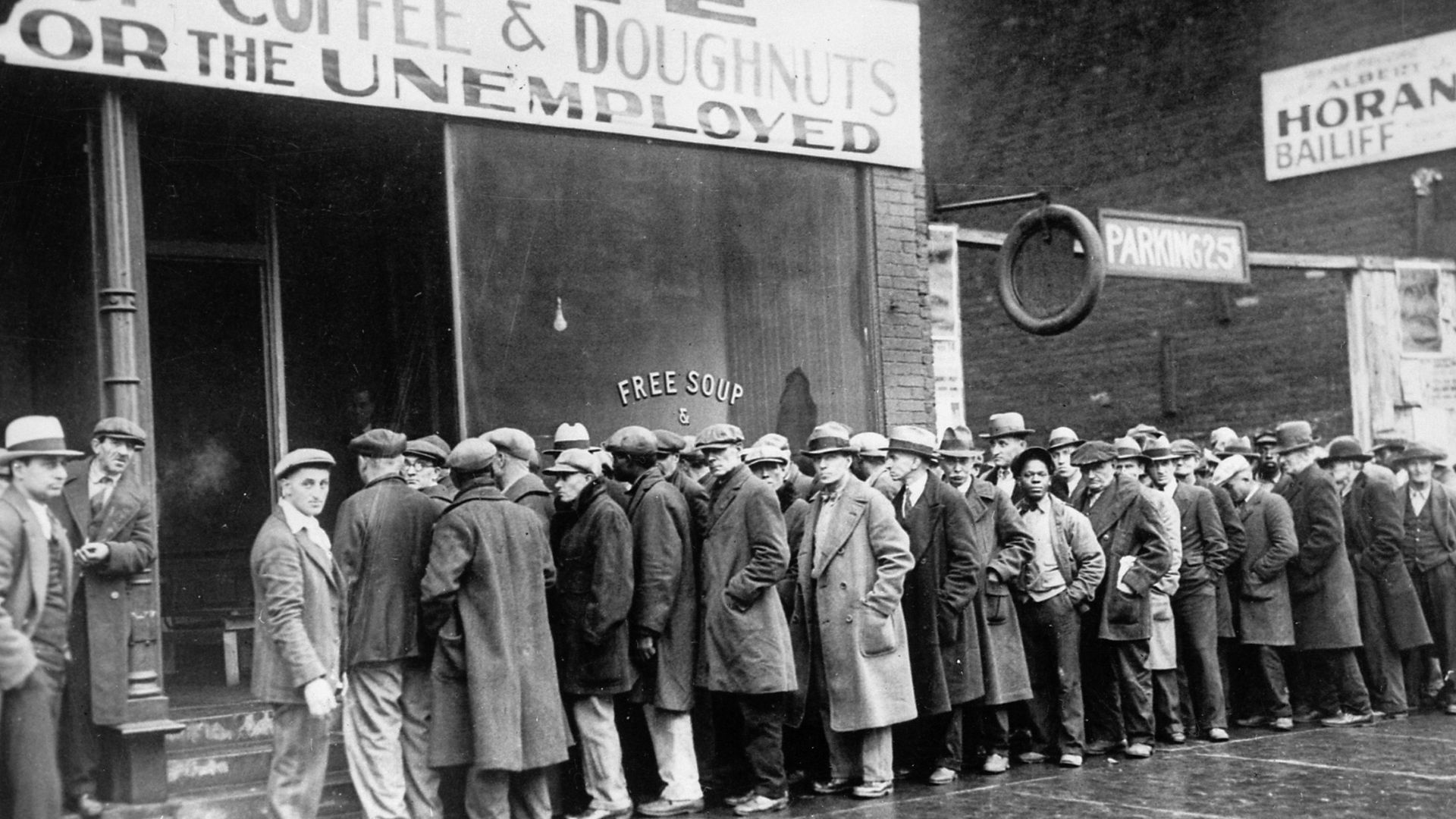 File:Unemployed men queued outside a depression soup kitchen opened in Chicago by Al Capone, 02-1931 - NARA - 541927.jpg