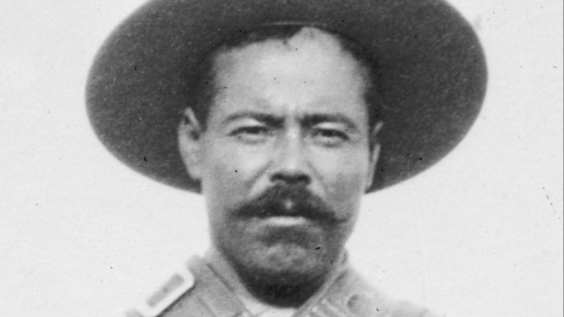 File:Pancho Villa bandolier (cropped).jpg