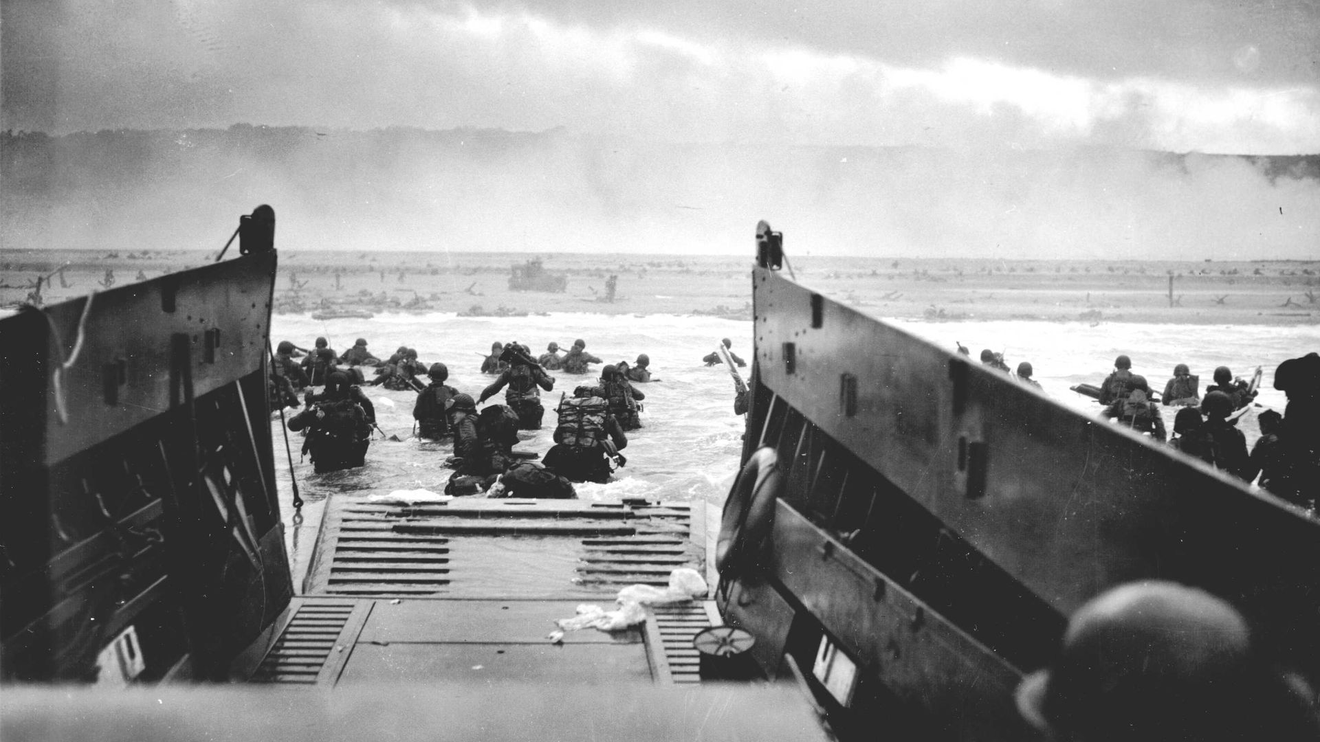 File:1944 NormandyLST.jpg