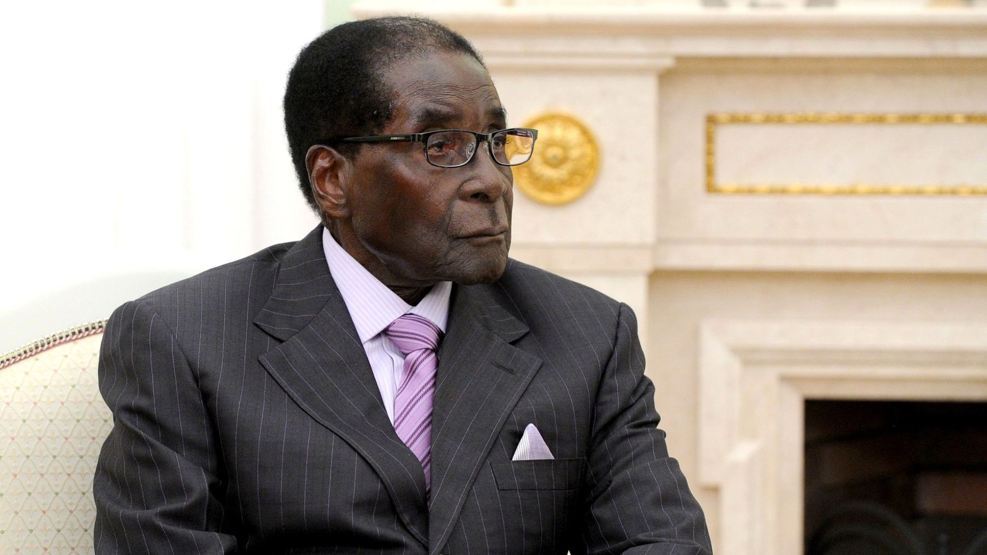 File:Robert Mugabe May 2015.jpg