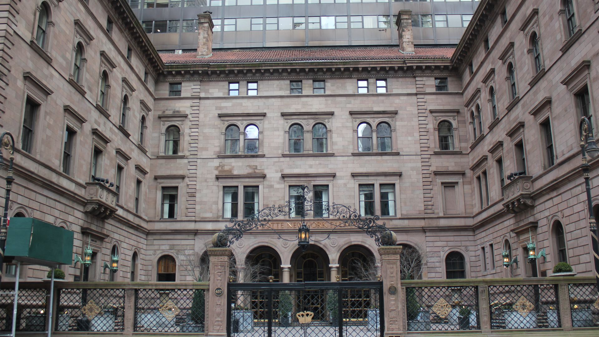 File:Villard Houses Mar 2021 08.jpg