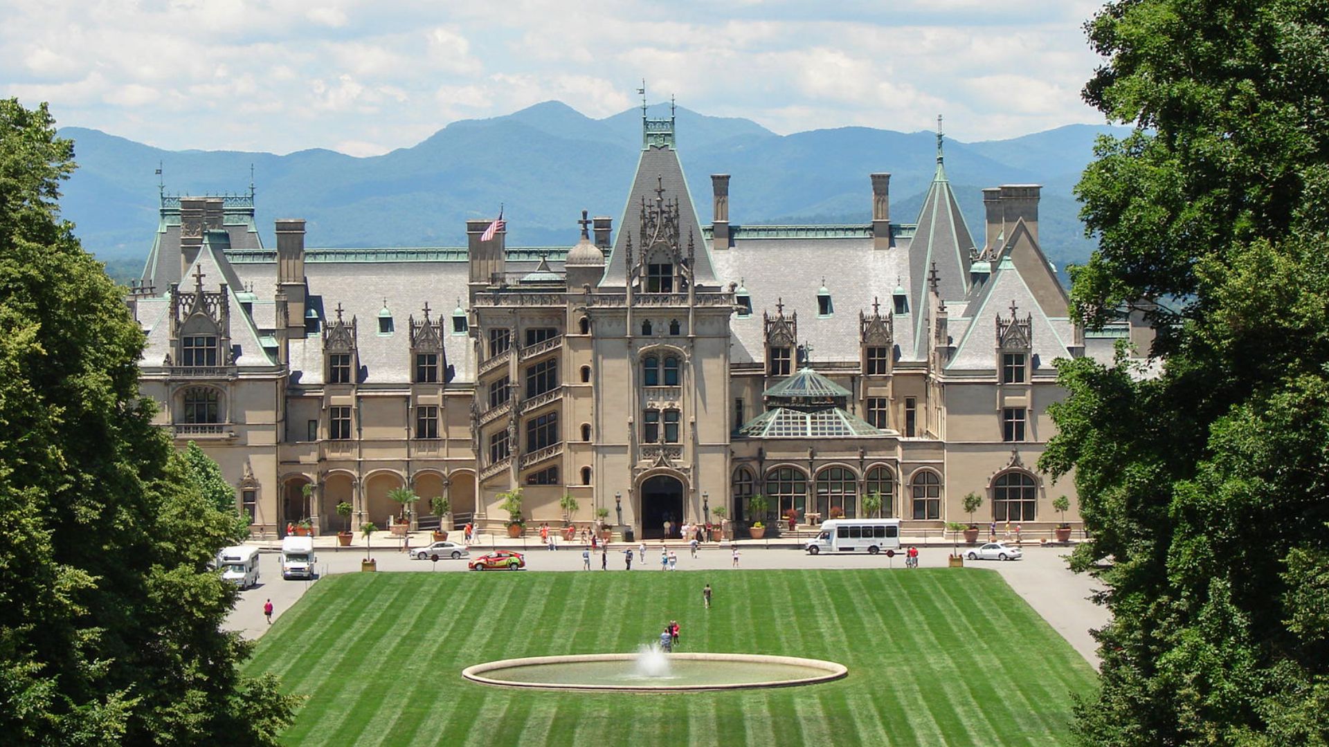 File:Biltmore Estate, Asheville, North Carolina.jpg