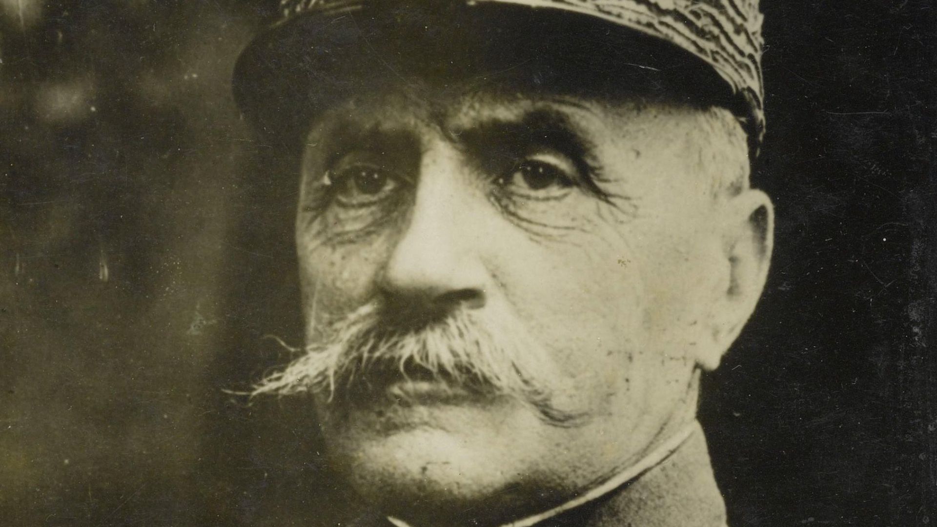 File:Maarschalk Ferdinand Foch (1851-1929), Bestanddeelnr 158-1095 (cropped).jpg