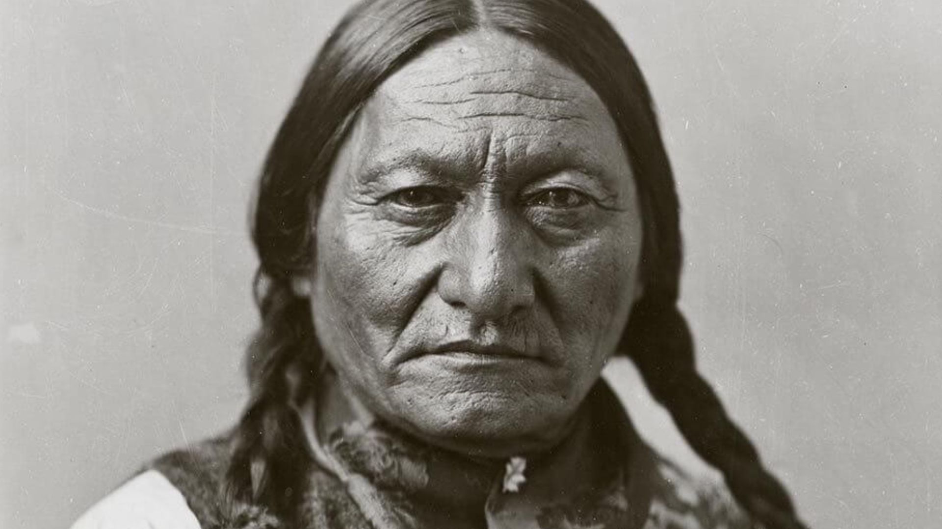 File:Sitting Bull (Montreal, 1885).jpg