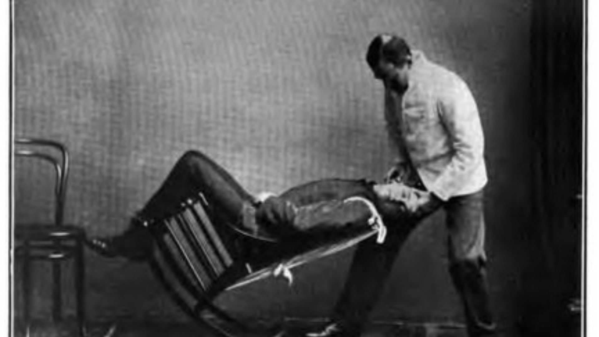 File:Preparing for excision of the tongue - the Whitehead method.png