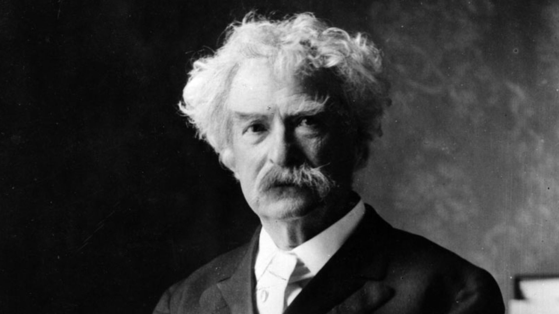 File:Mark Twain by Ernest H Mills, c1895.jpg