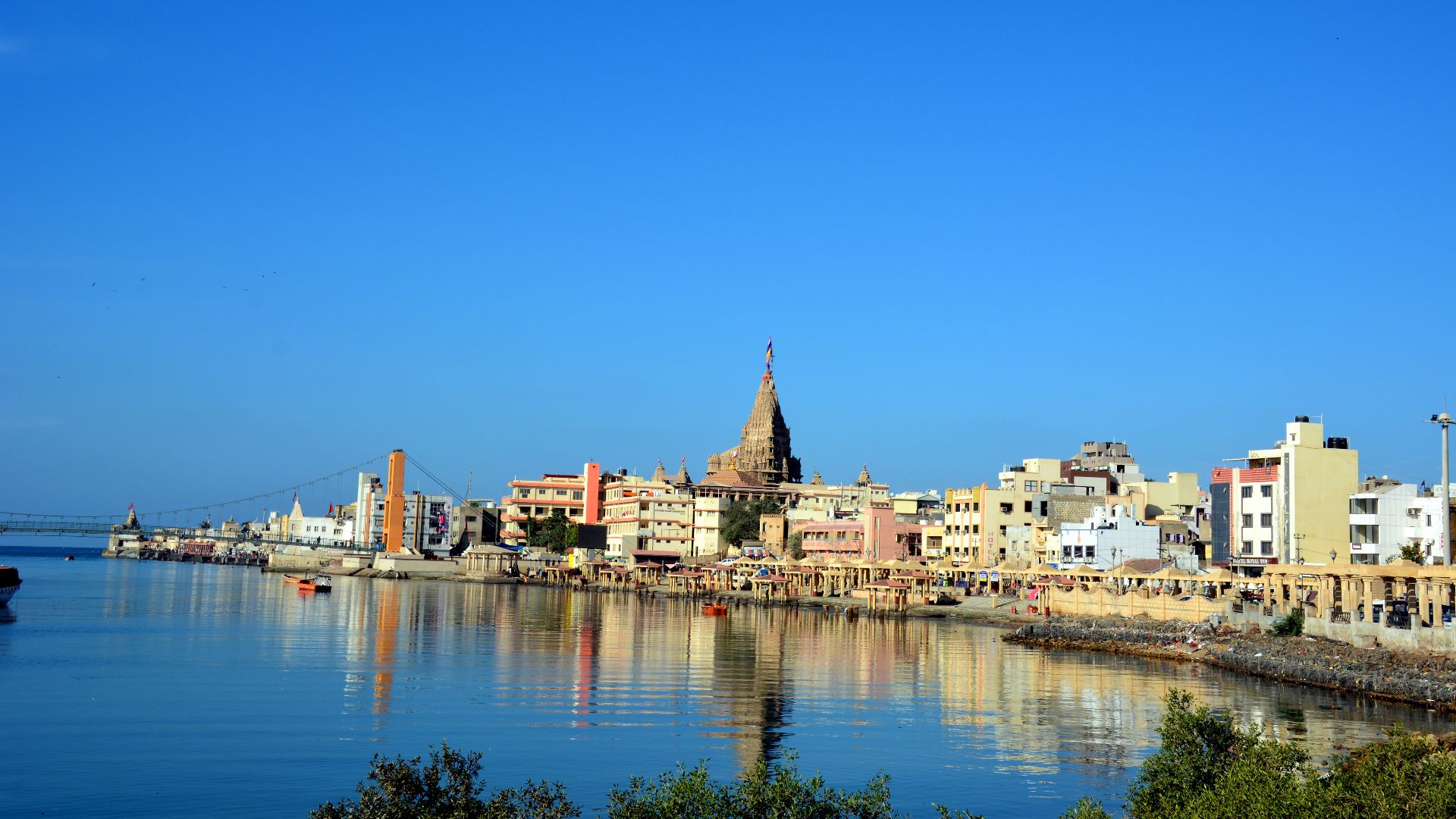 File:Dwarkadhish Group of Temples-Dwarka-Gujarat-DSC 0233.jpg