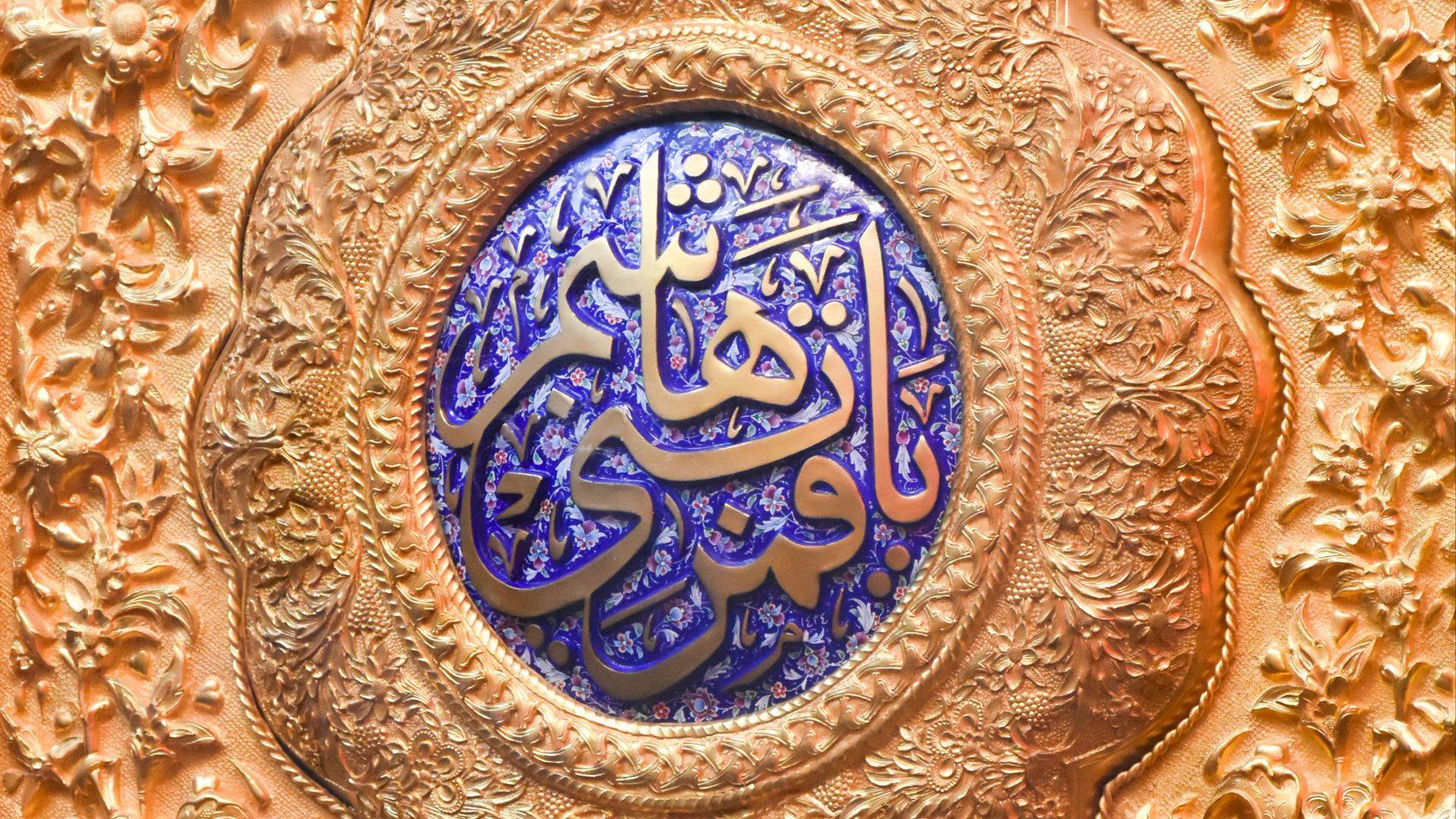 a close up of an eye